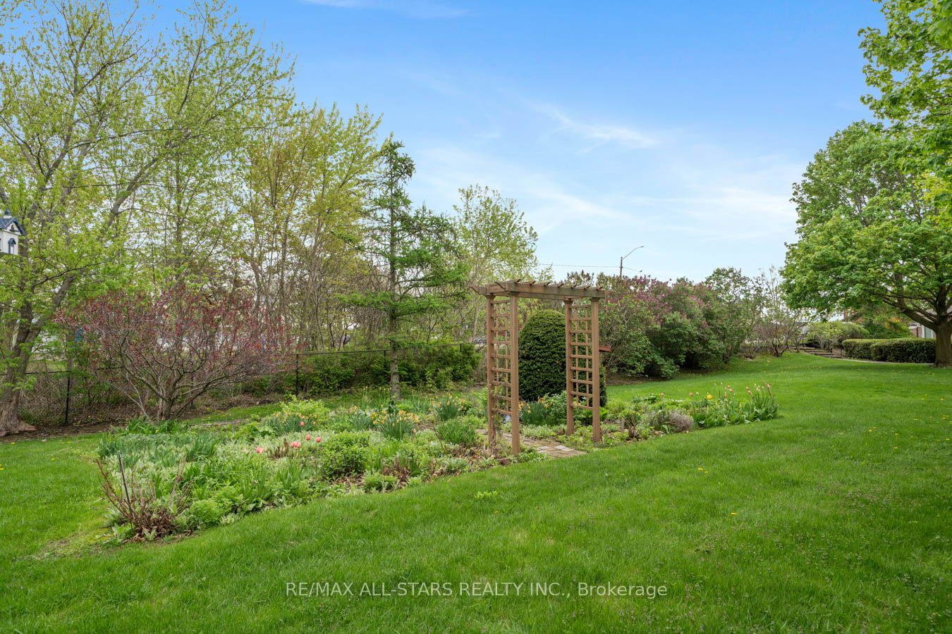 234 Water Street 11 Property Photo 25