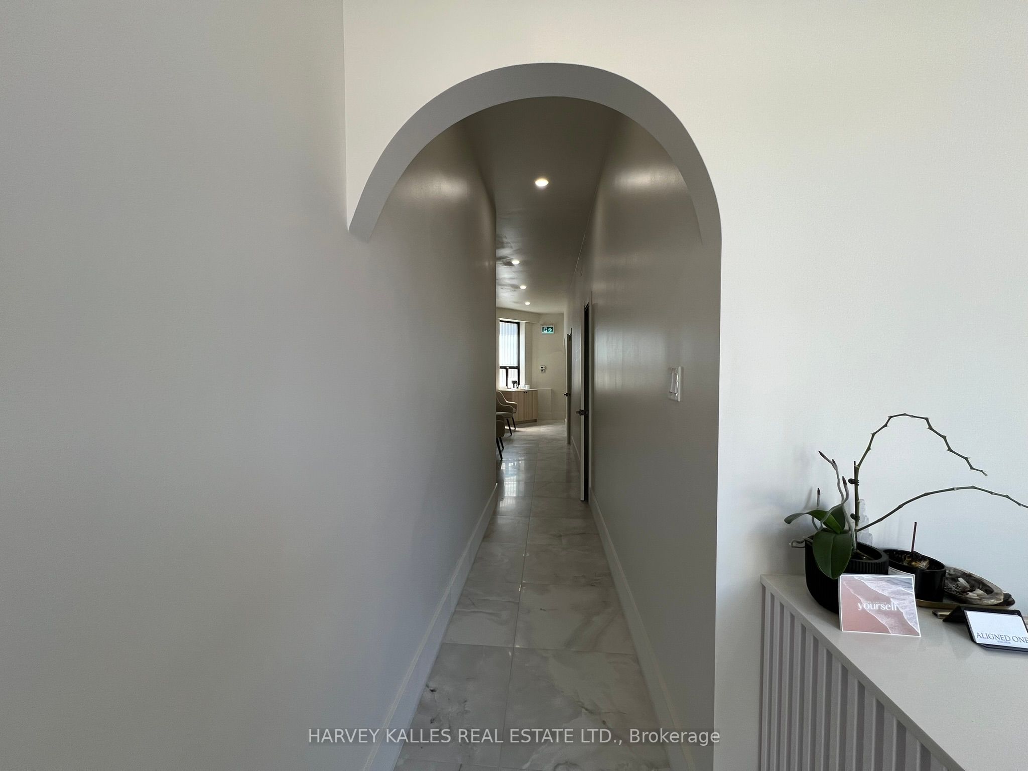 393 Danforth Avenue Property Photo 7