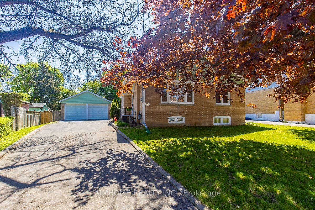 12 Canham Crescent Property Photo