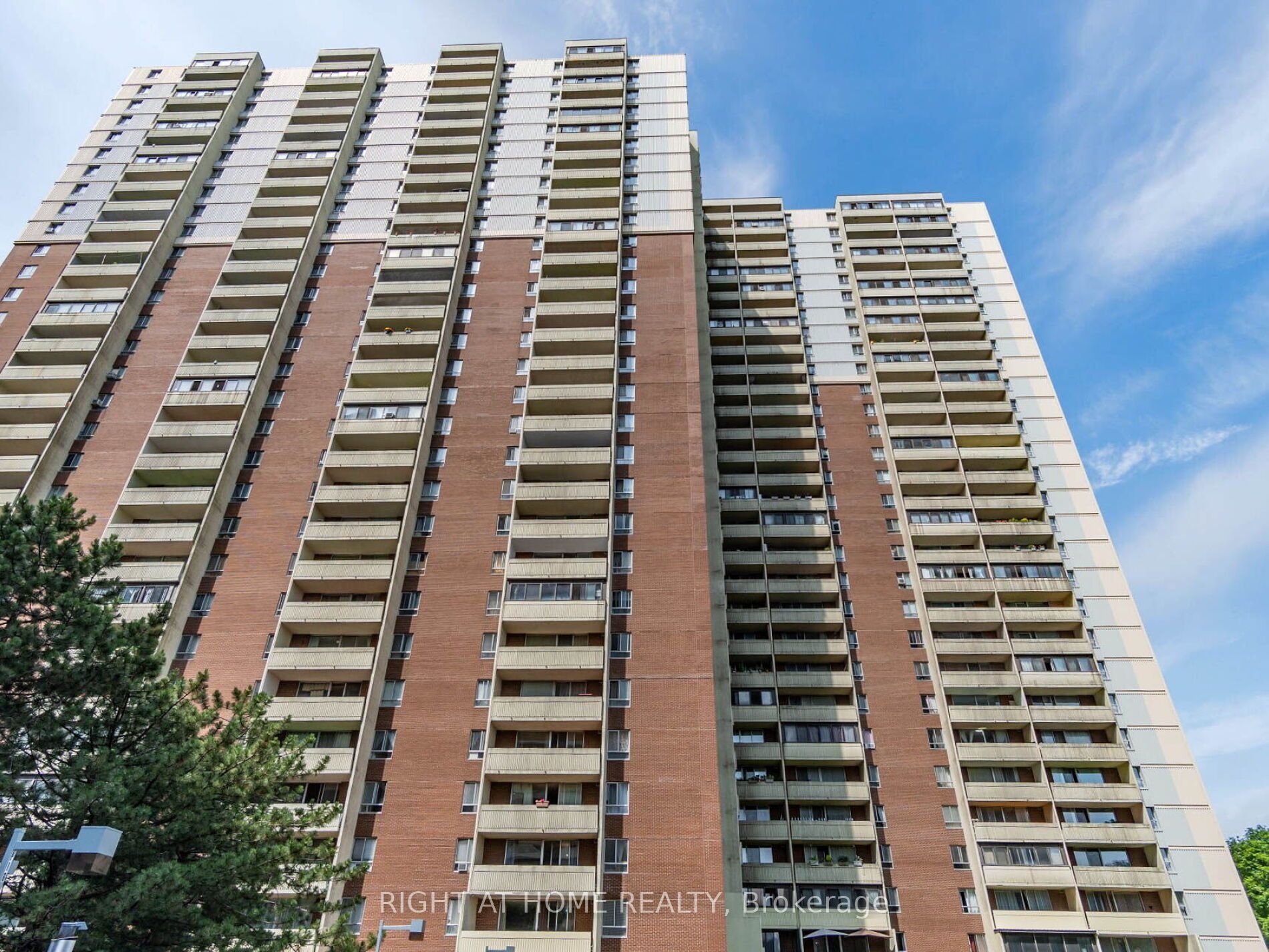 #1208 - 1 Massey Square Property Photo