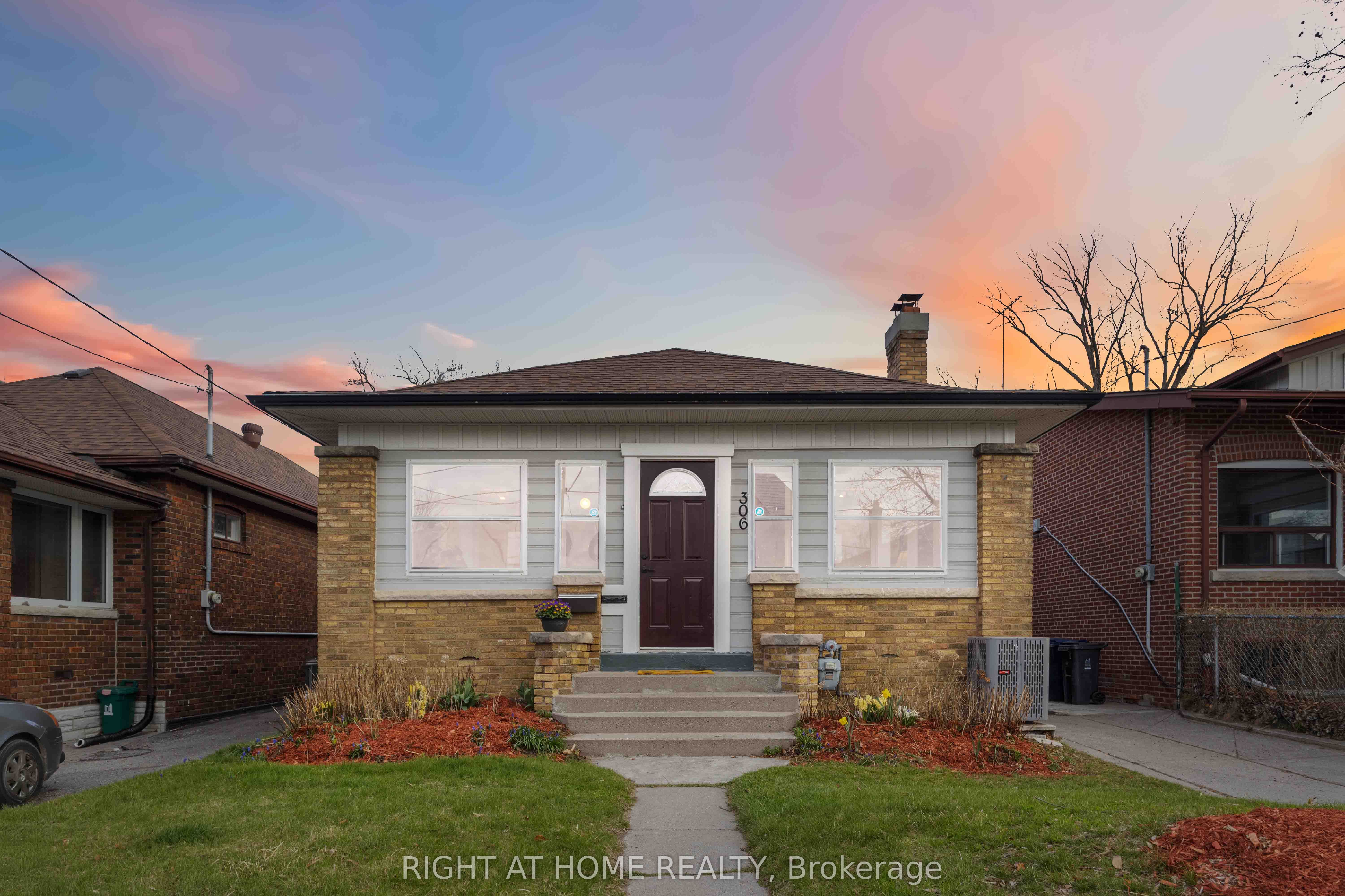 306 Strathmore Boulevard Property Photo