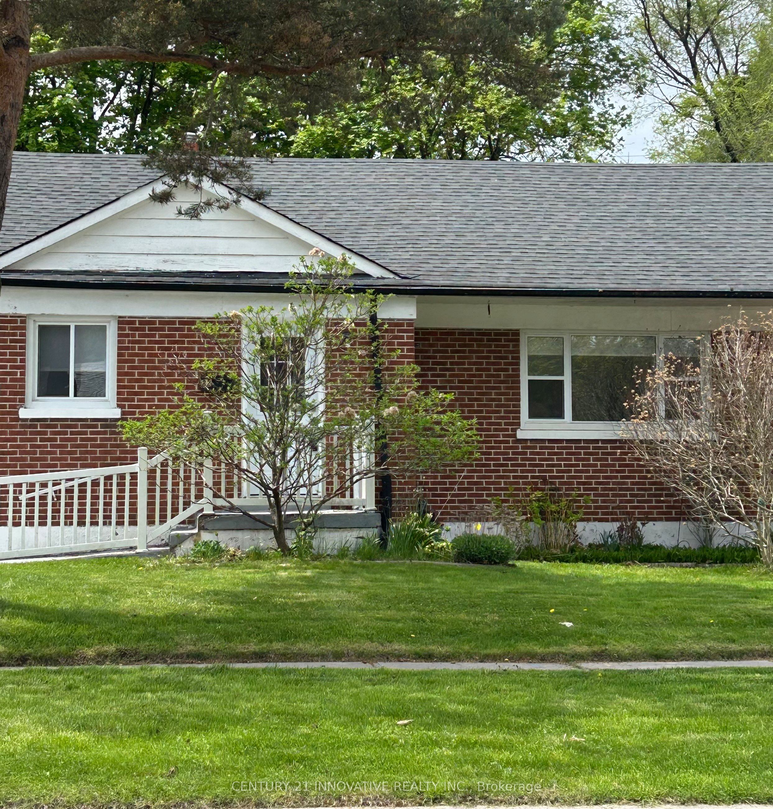 #main - 82 Admiral Road Property Photo