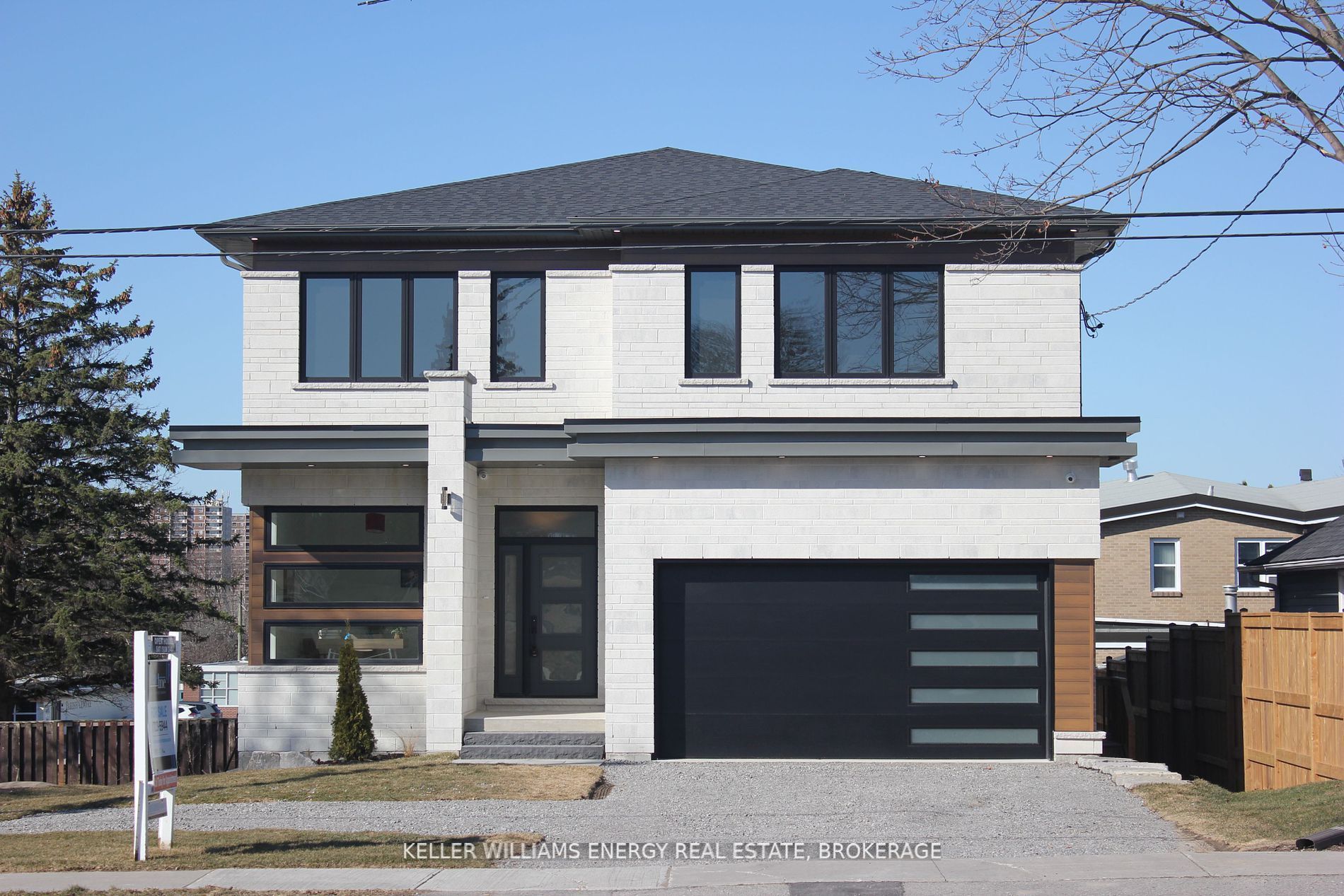 120 B Cochrane St Property Photo