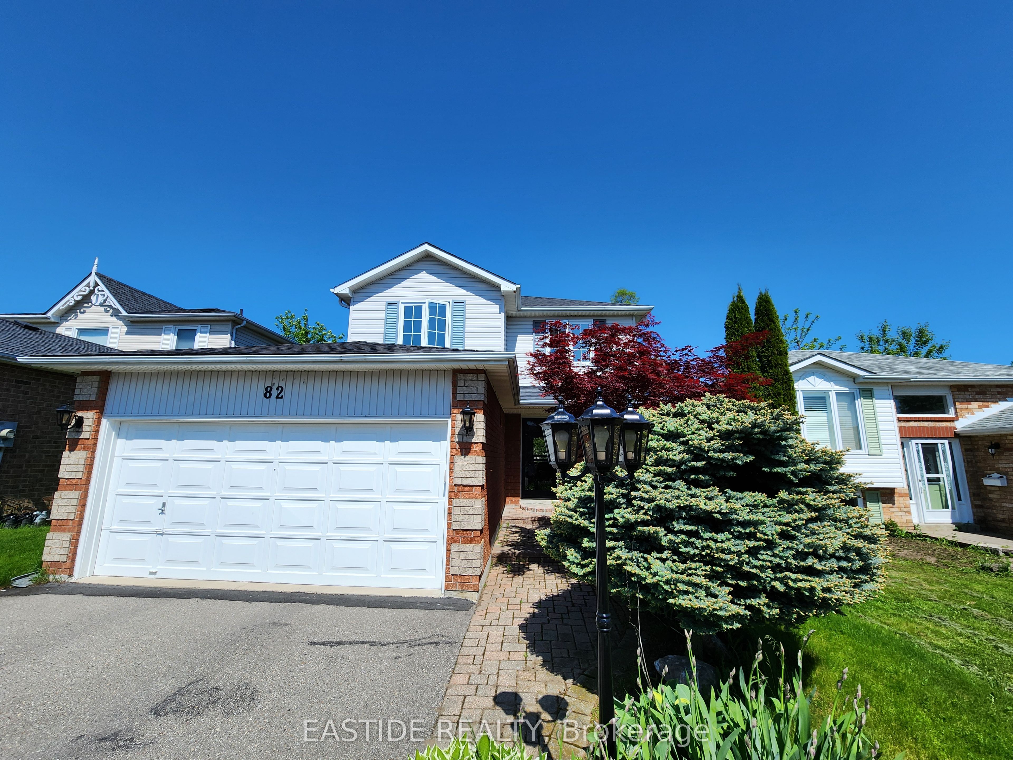 82 Hooper Sq Property Photo