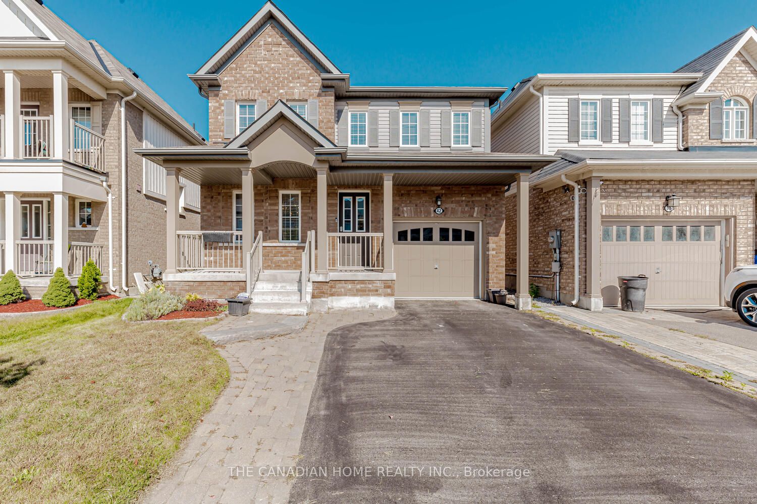 42 Carey Lane Property Photo