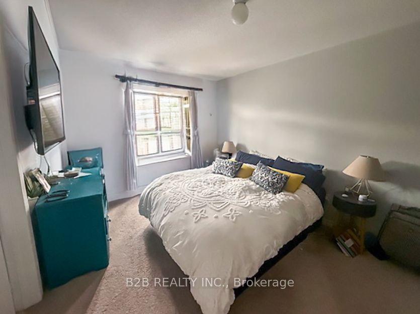 11 Woolacott Lane Property Photo 8