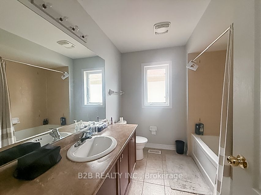 11 Woolacott Lane Property Photo 12
