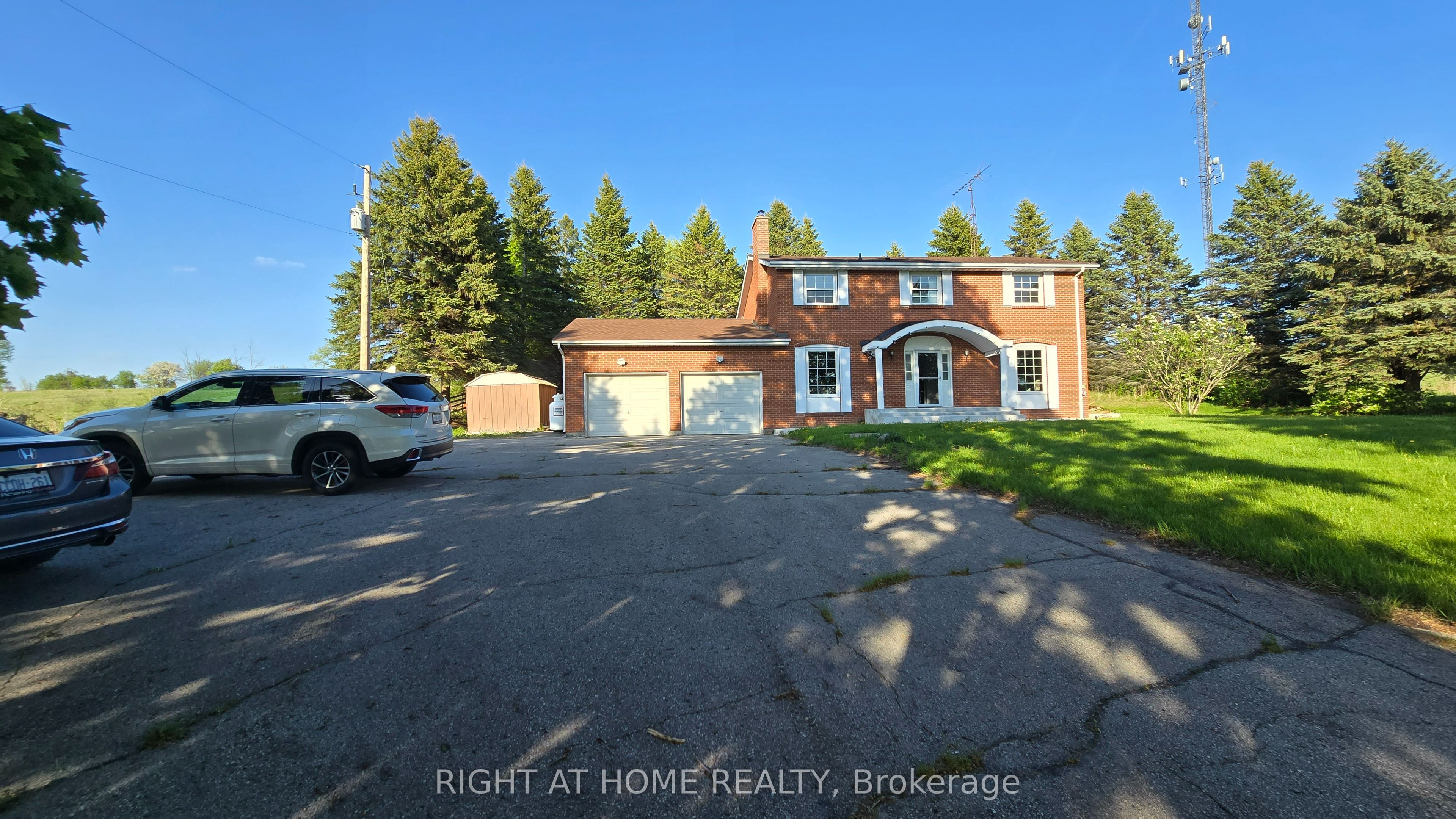 5325 Enfield Road Property Photo