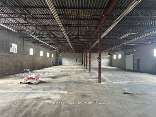 1820 Midland Avenue Property Photo 4