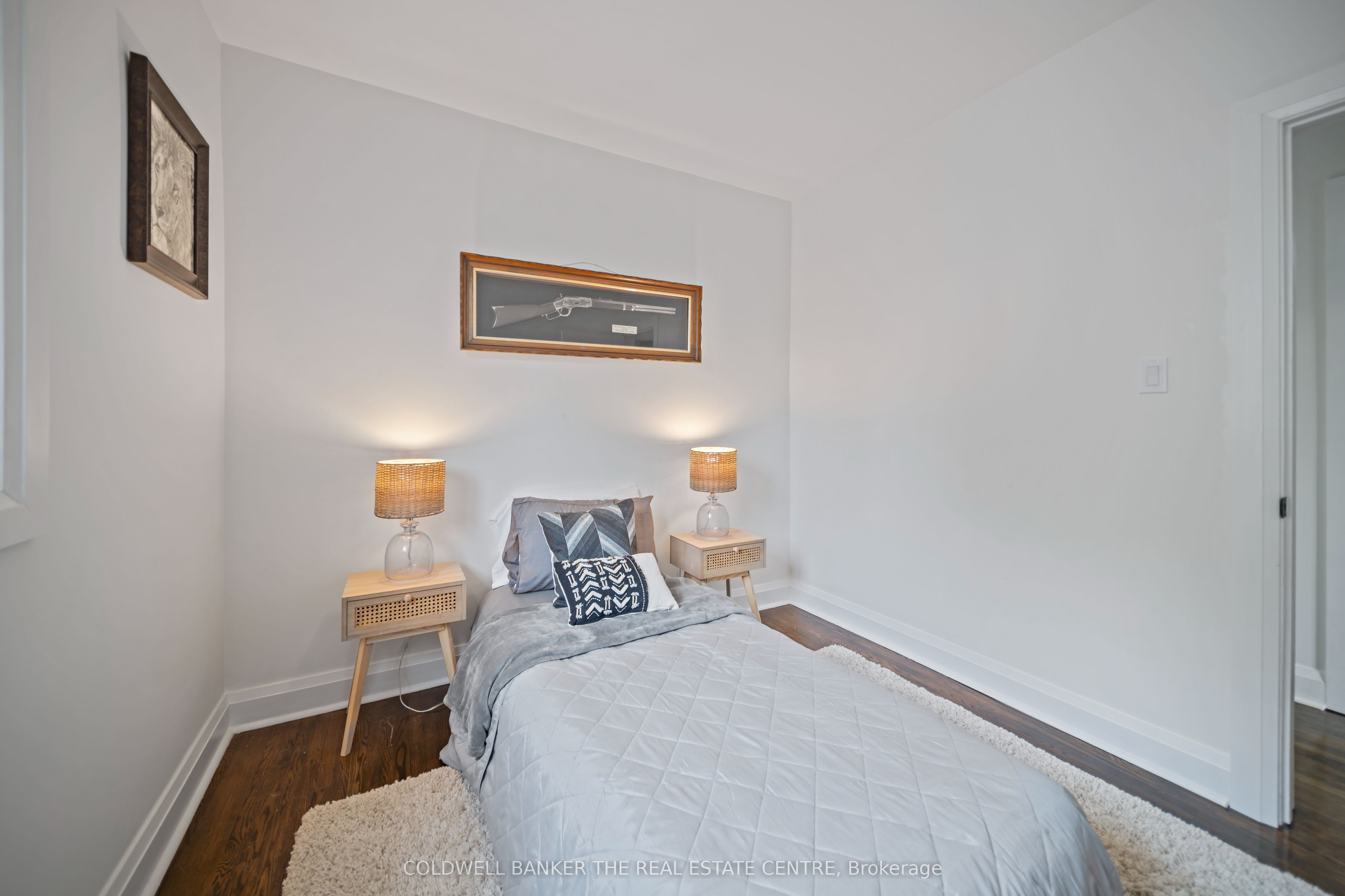 135 Lord Roberts Drive Property Photo 16