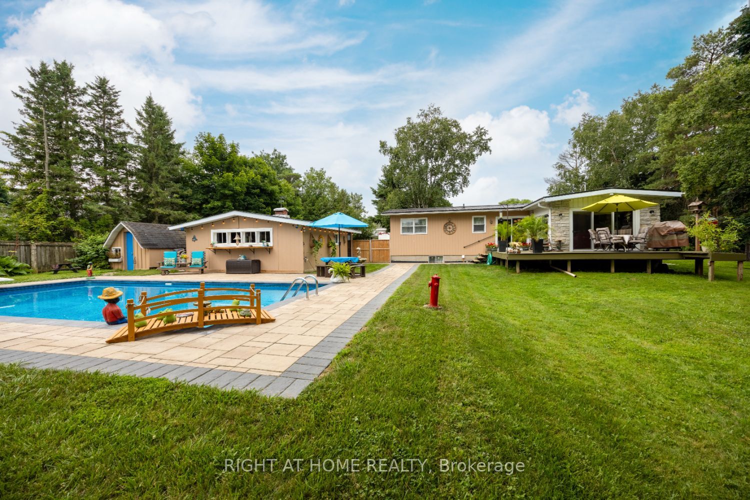 141 Platten Boulevard Property Photo 29