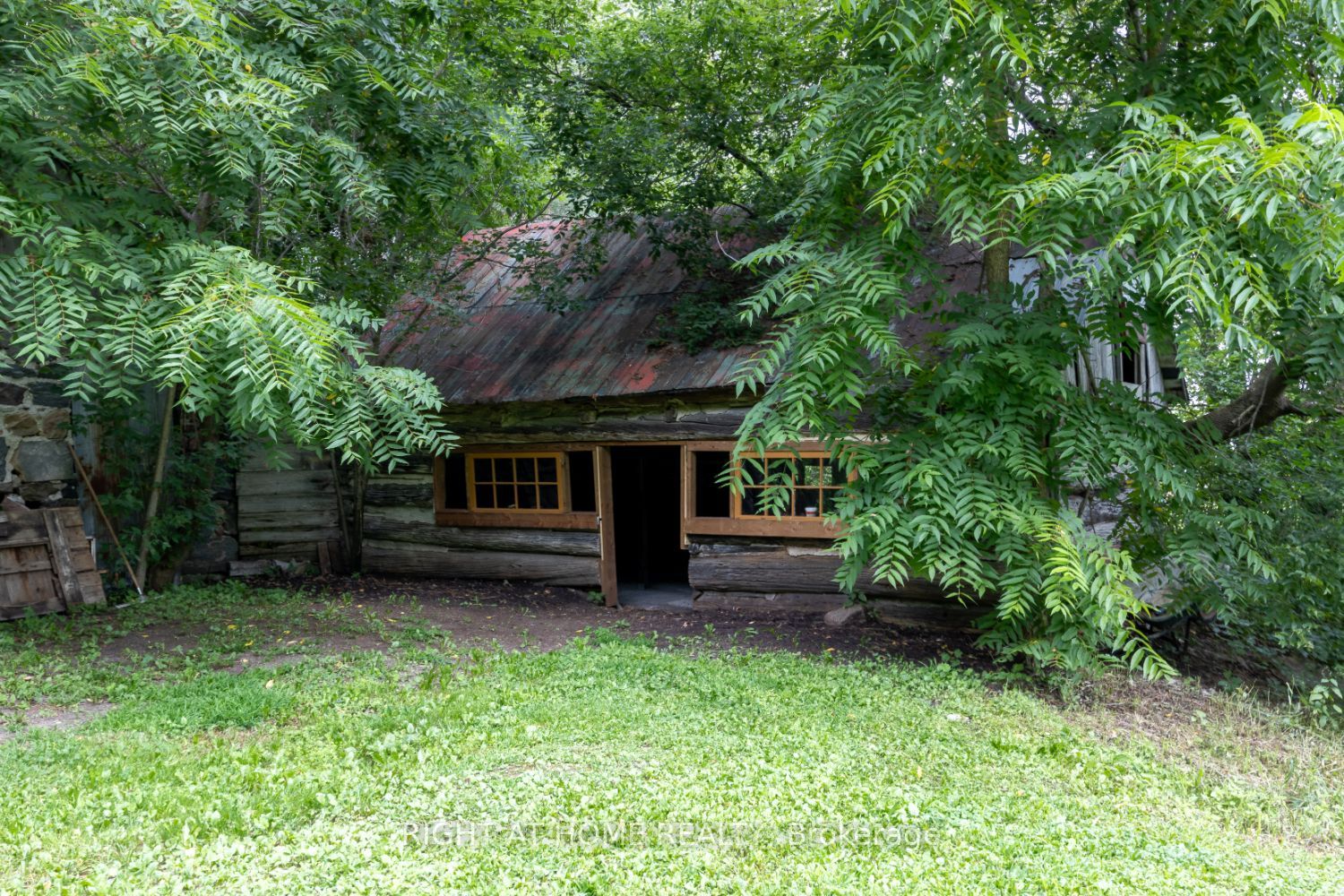 141 Platten Boulevard Property Photo 39