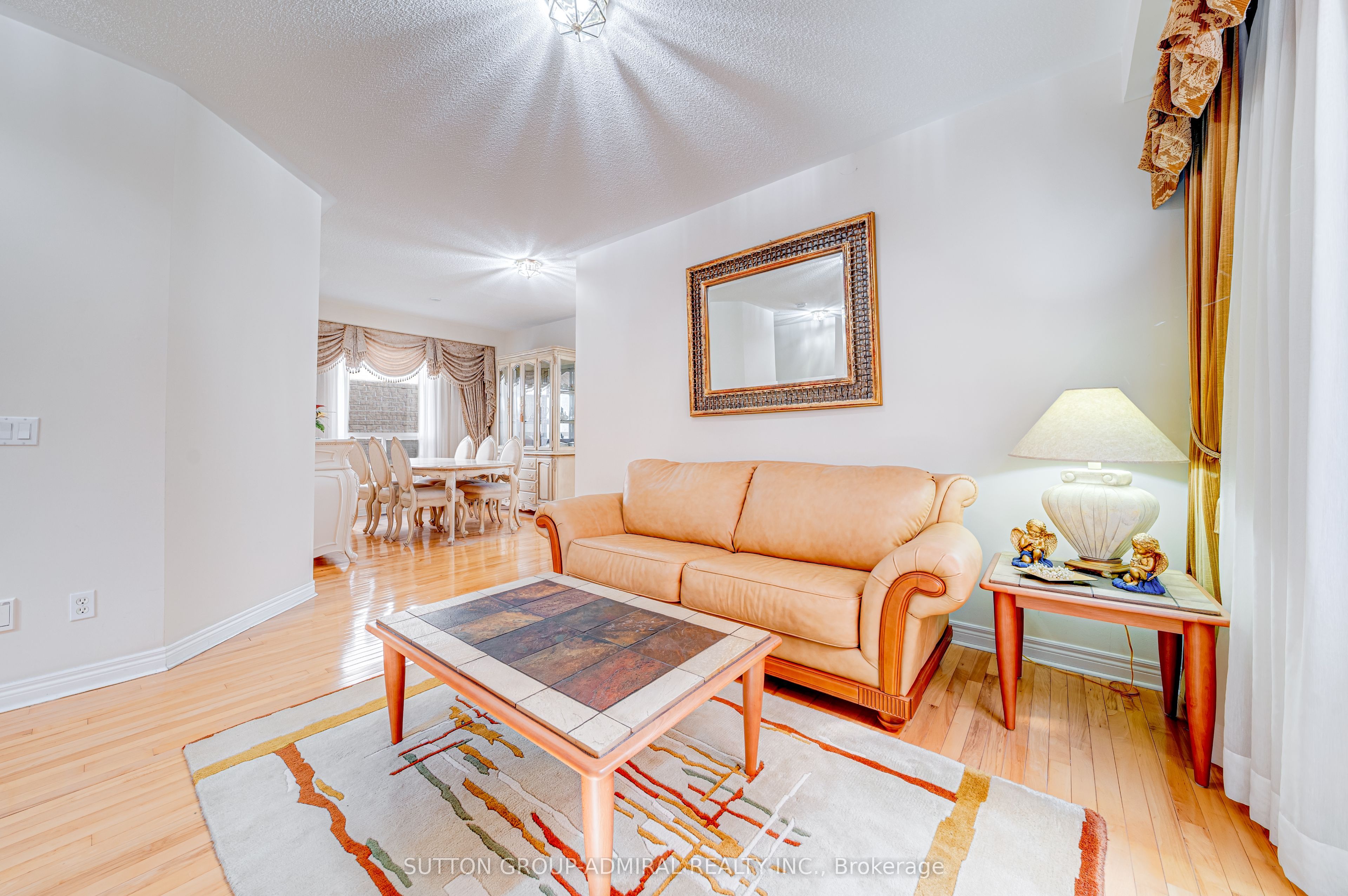 31 Acara Court Property Photo 5