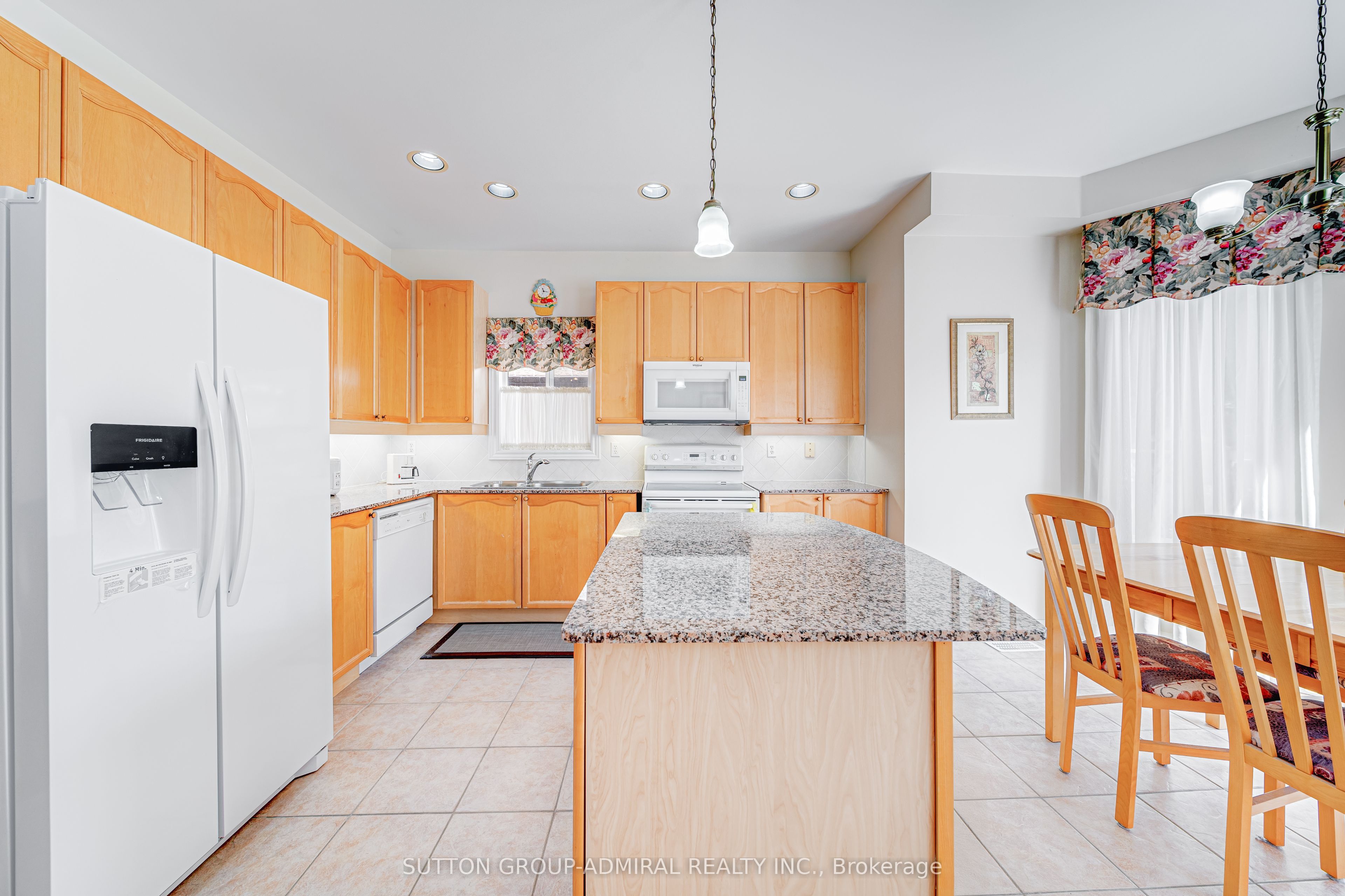 31 Acara Court Property Photo 11