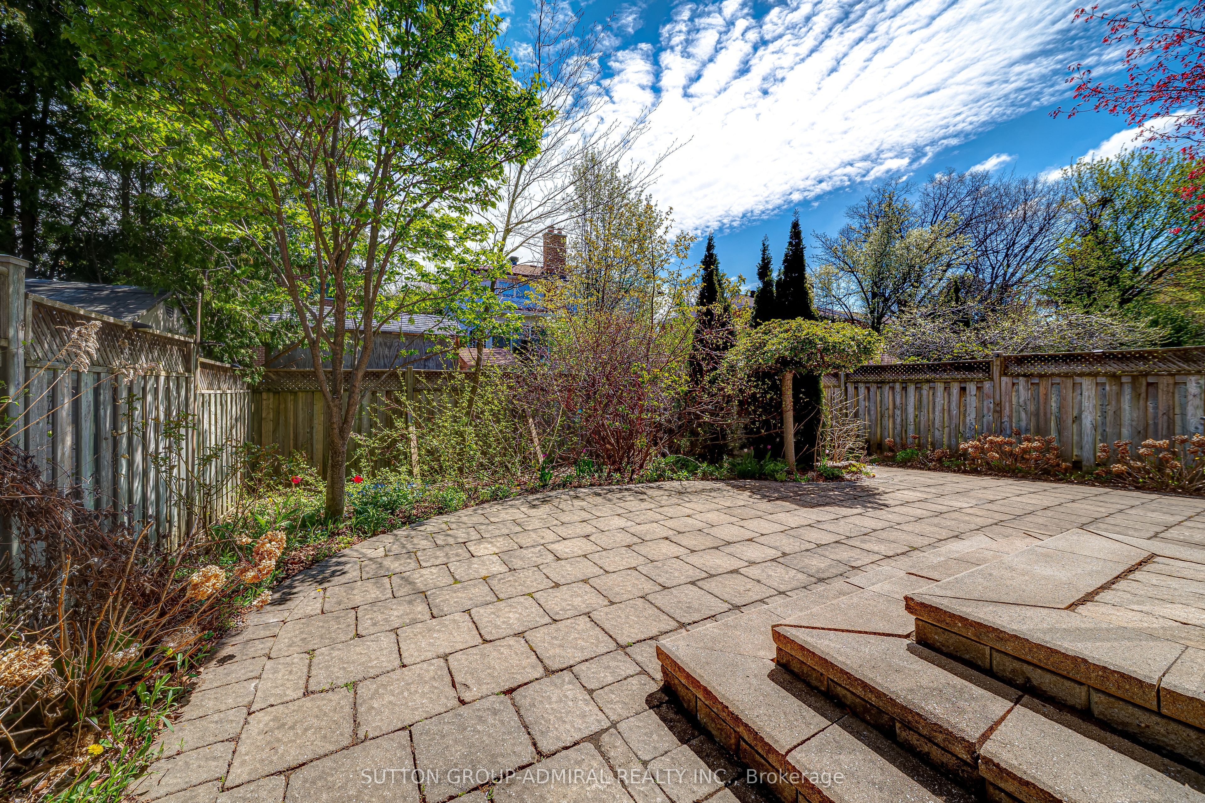 31 Acara Court Property Photo 29
