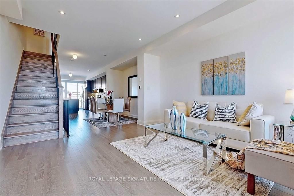 783 Port Darlington Road Property Photo