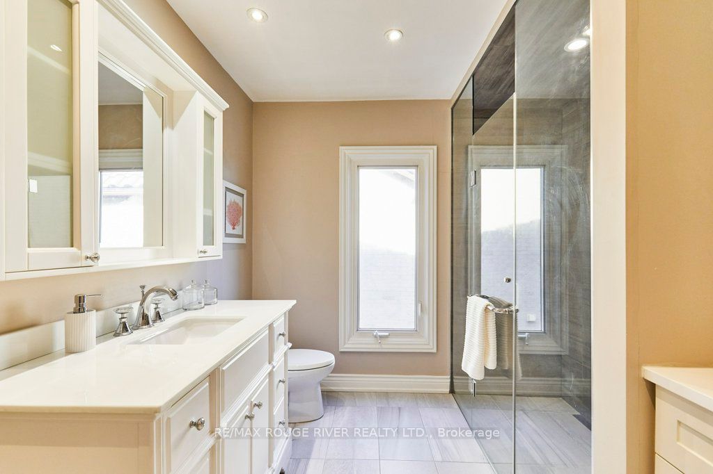 44 Carlisle Crescent Property Photo 38