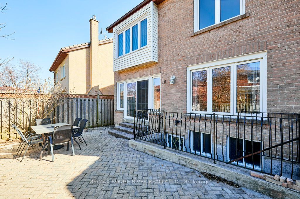 44 Carlisle Crescent Property Photo 45