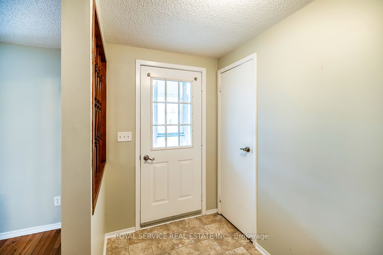 14 Fairway Drive Property Photo 3