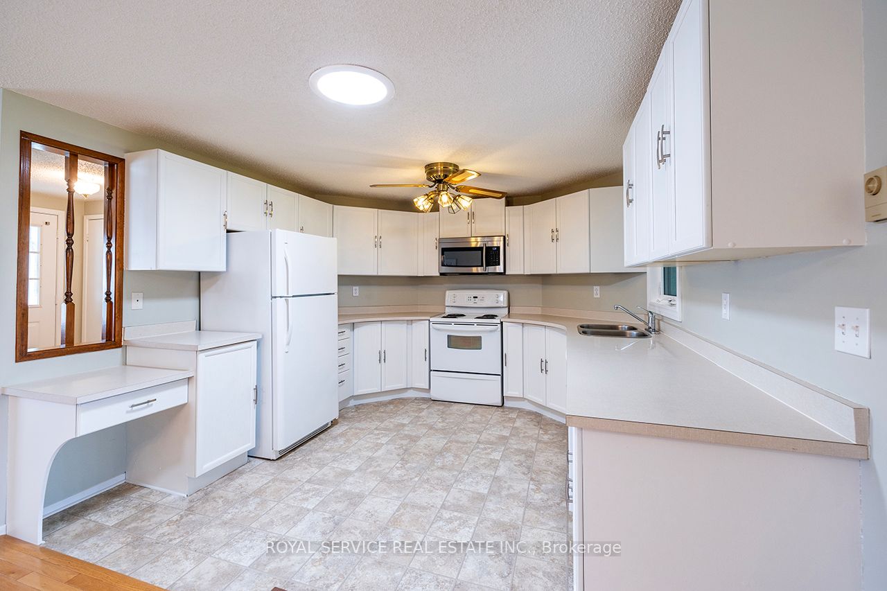 14 Fairway Drive Property Photo 11