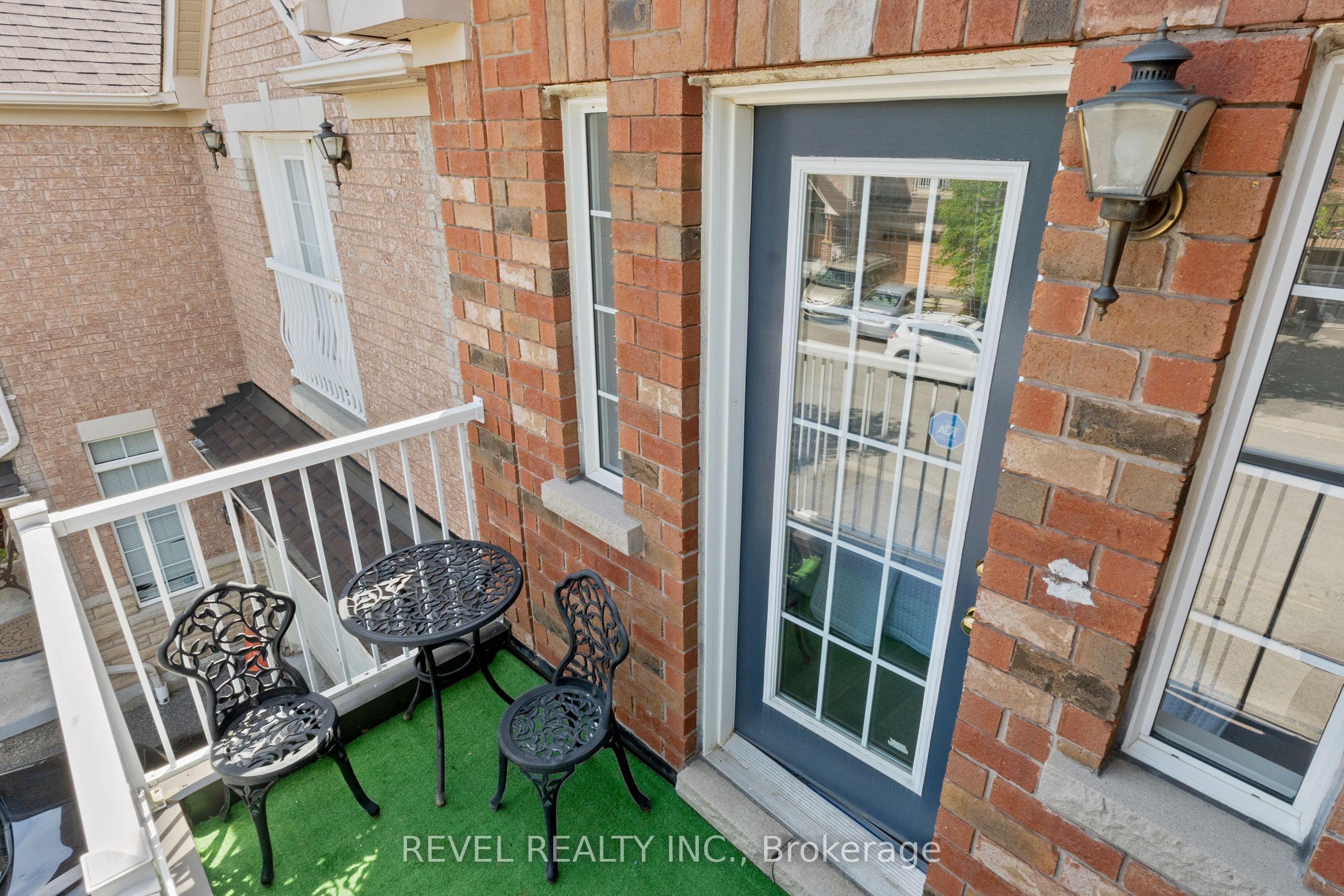 31 Dent Street Property Photo 24