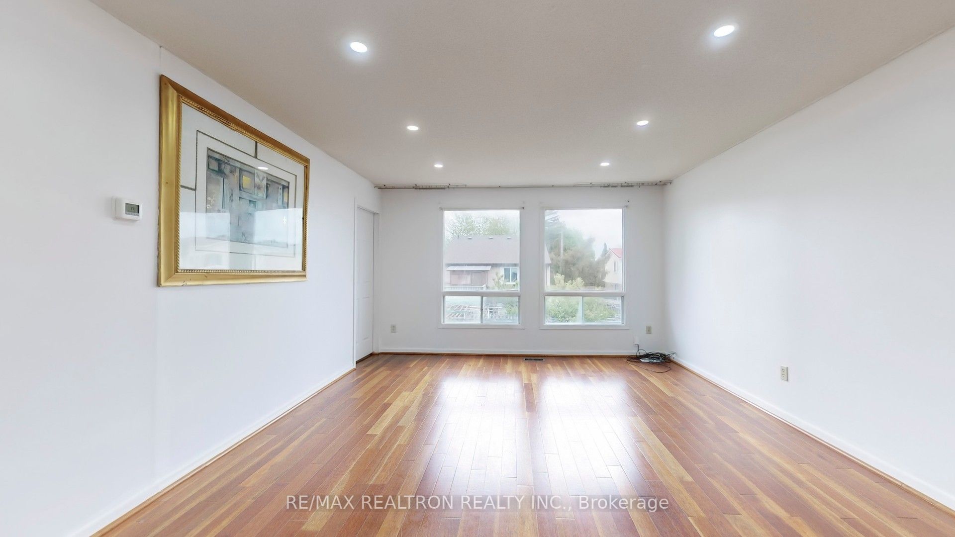 7 Roughfield Crescent Property Photo 6