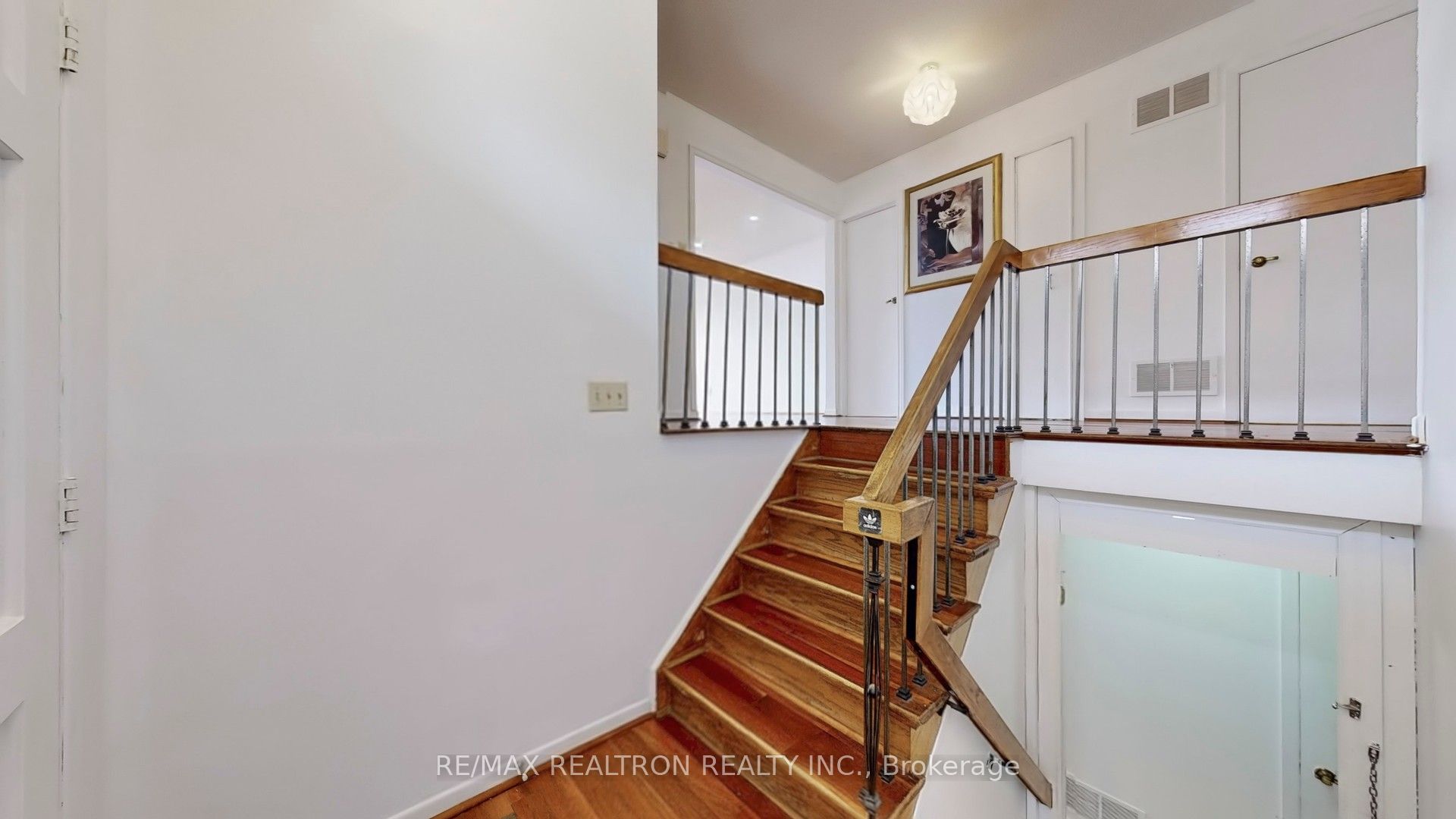 7 Roughfield Crescent Property Photo 20