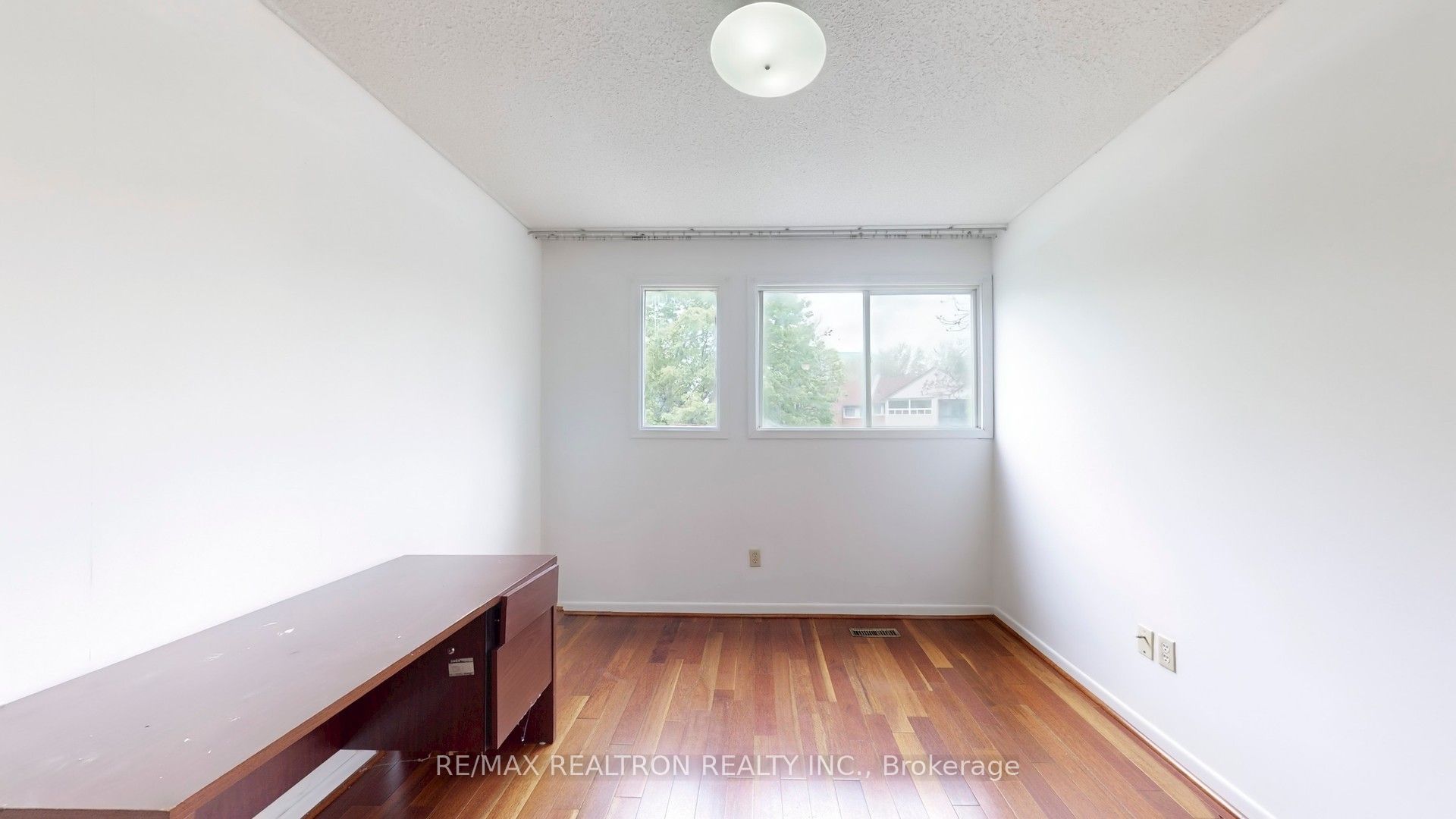 7 Roughfield Crescent Property Photo 21