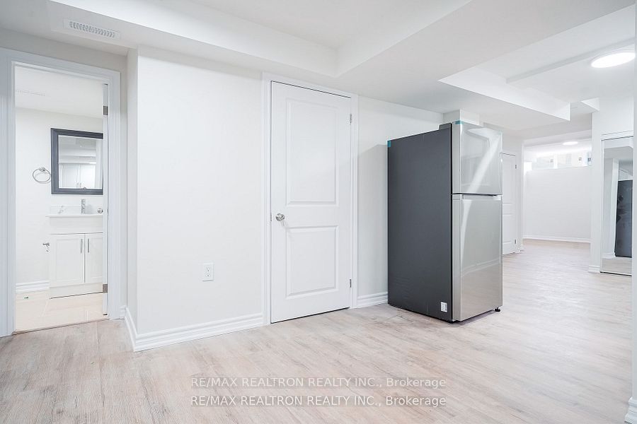 131 Ontario Street Basement Property Photo 8