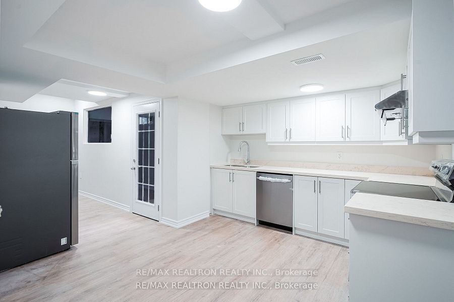131 Ontario Street Basement Property Photo 21