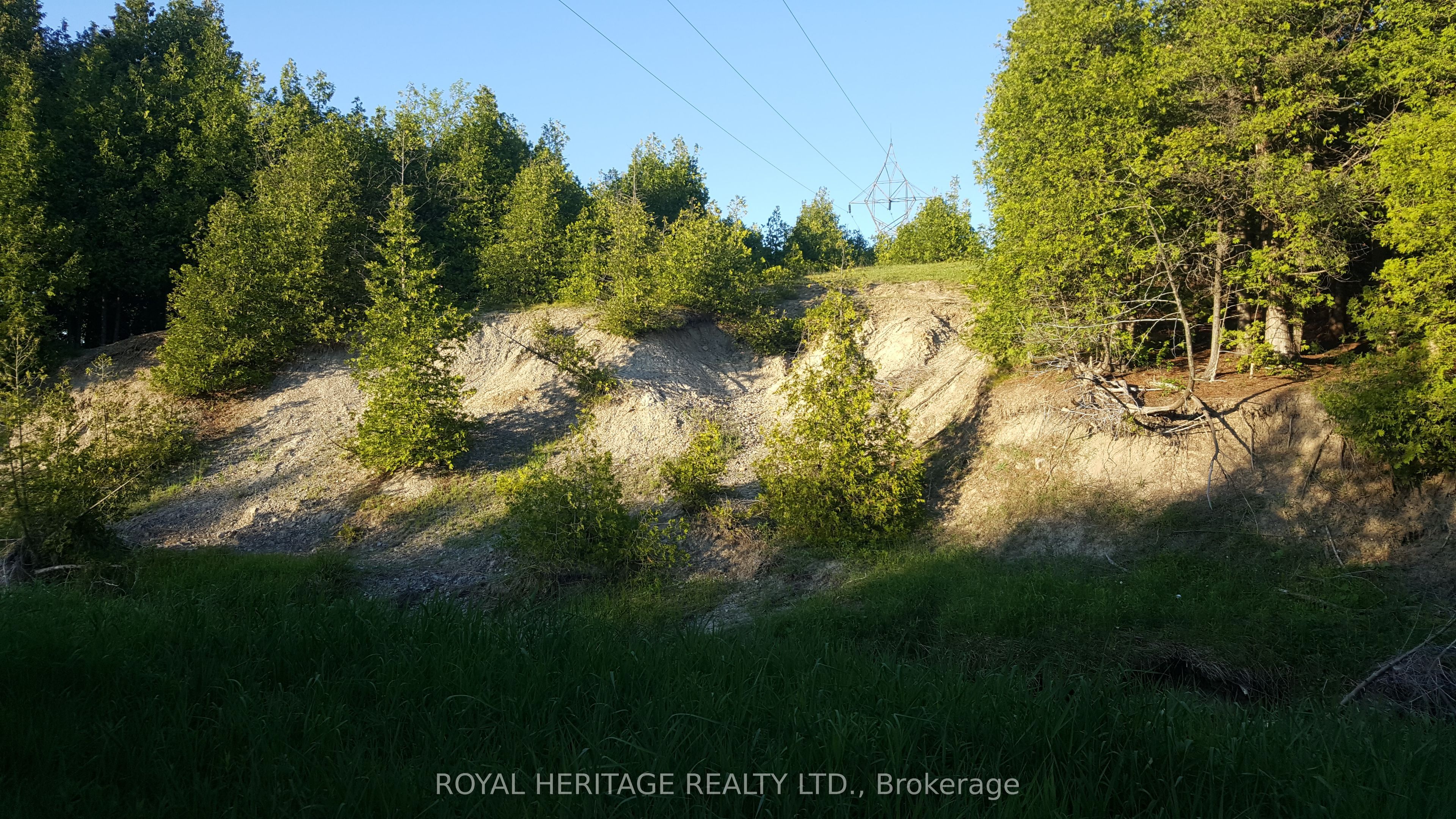 1855 Stevenson Road N Property Photo 6