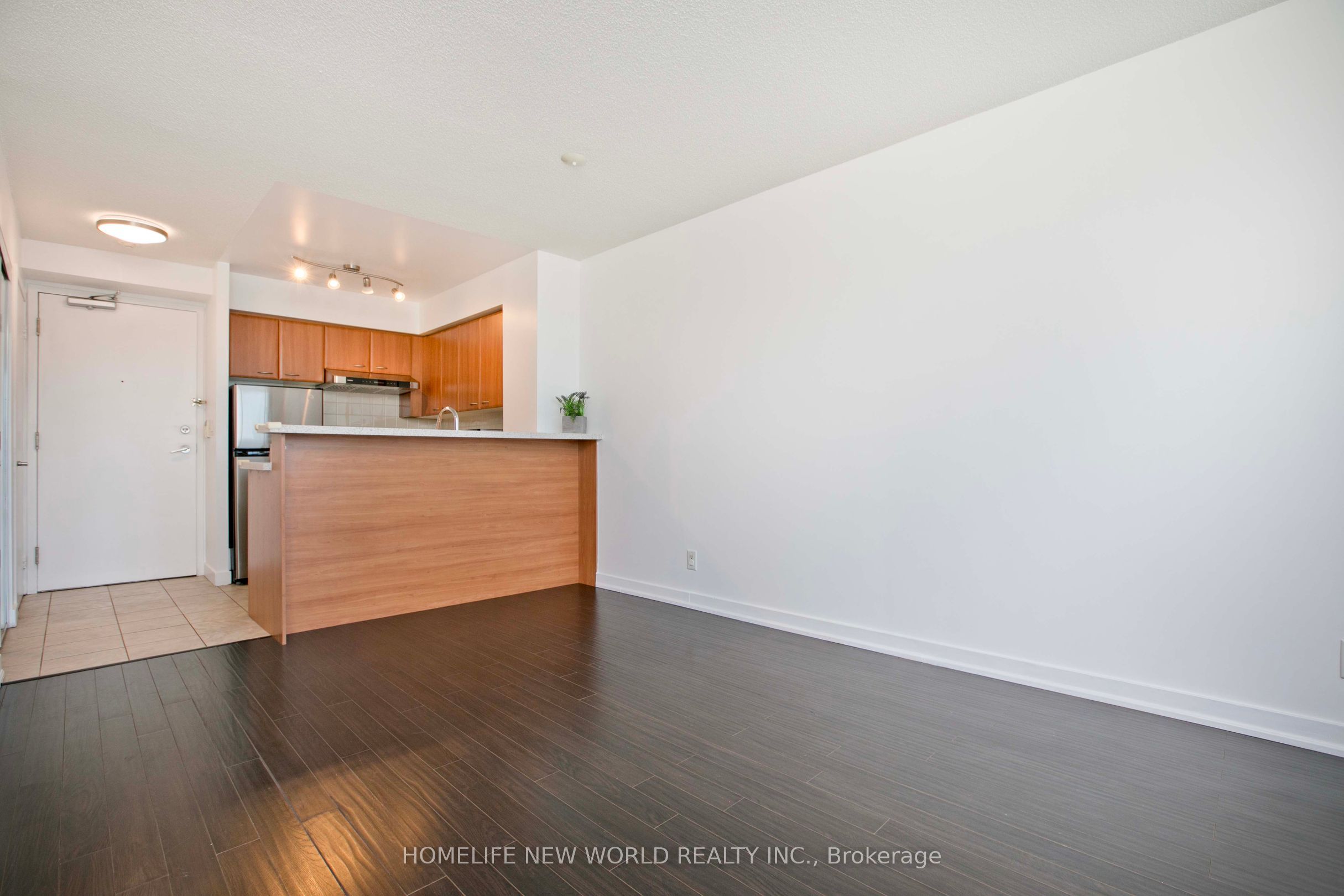 38 Lee Centre Drive 1110 Property Photo 6