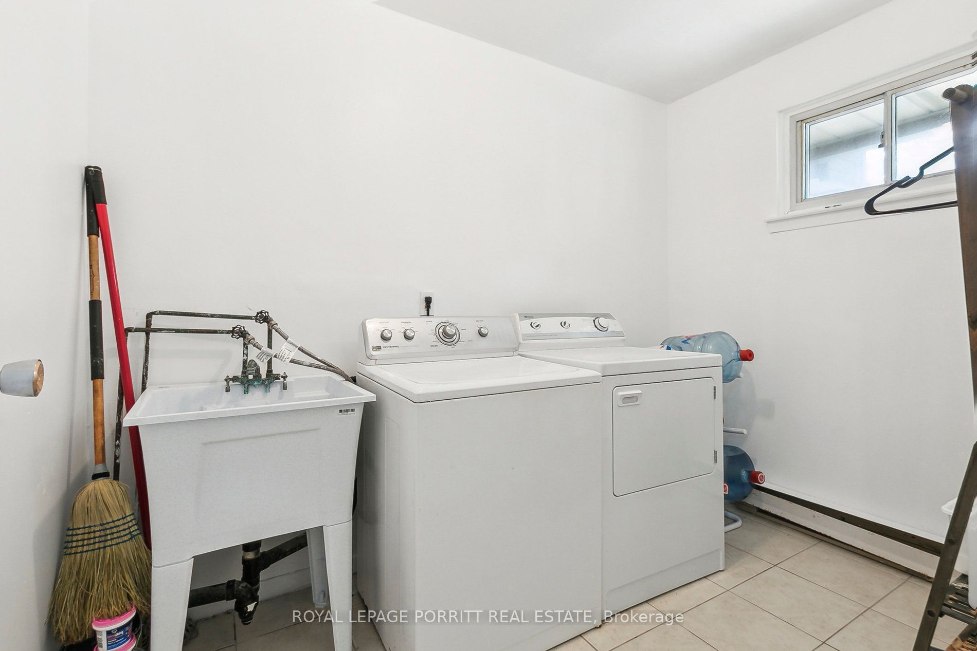 1415 Fieldlight Boulevard 17 Property Photo 22