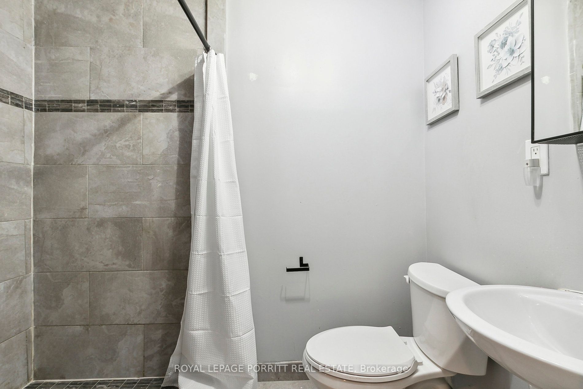 1415 Fieldlight Boulevard 17 Property Photo 25