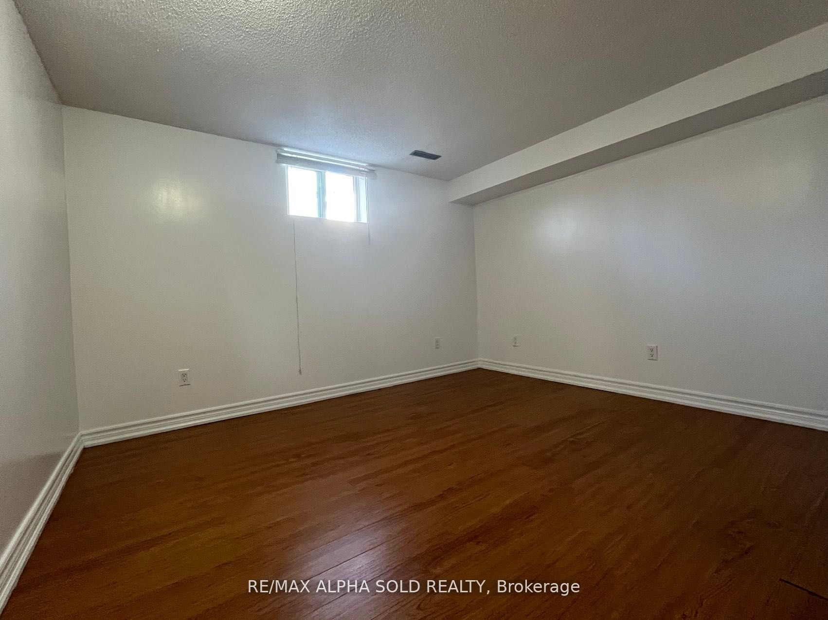 #lower - 1232 Huntingwood Drive Property Photo 9