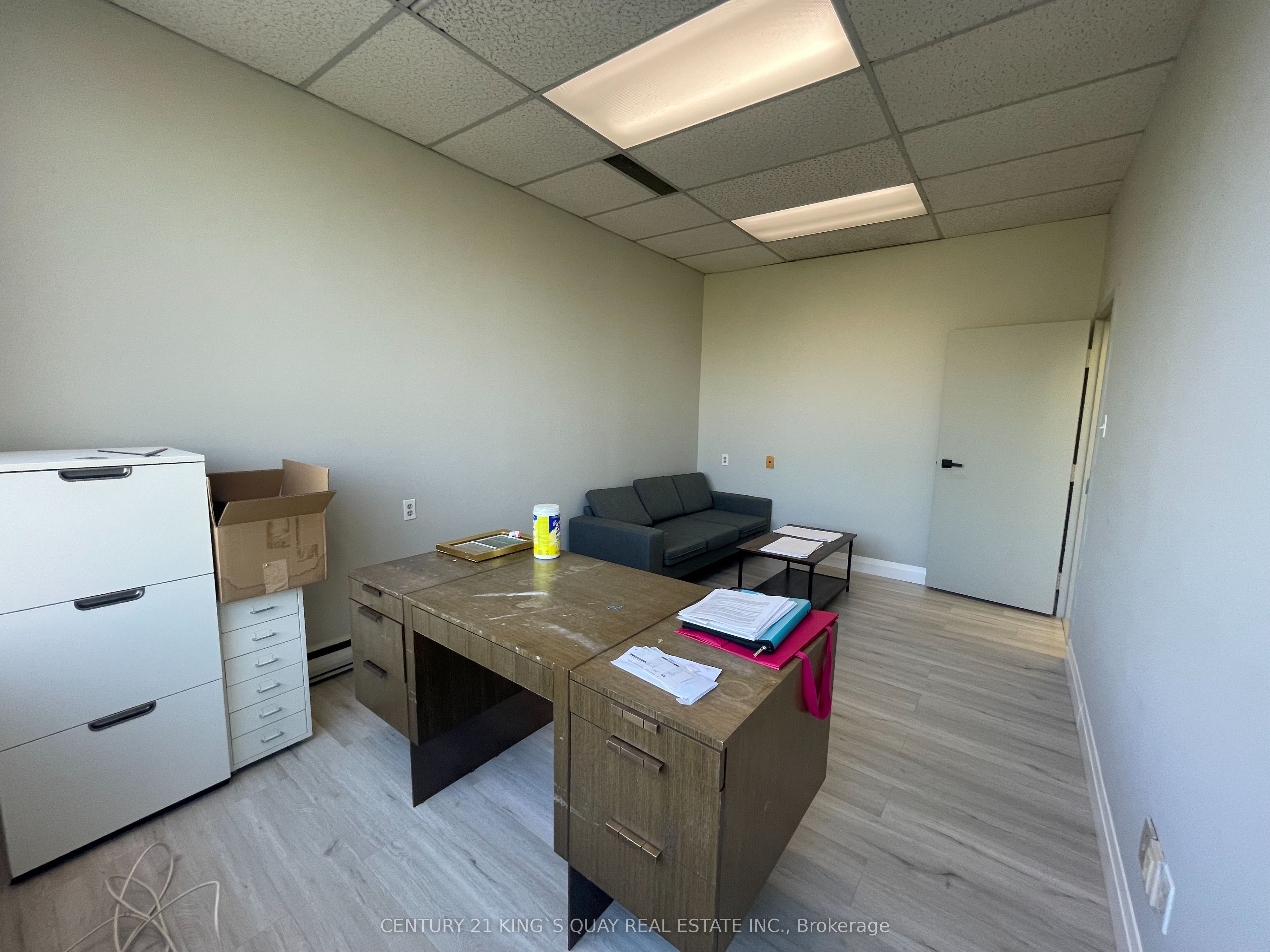 #218 - 3459 Sheppard Avenue Property Photo 8