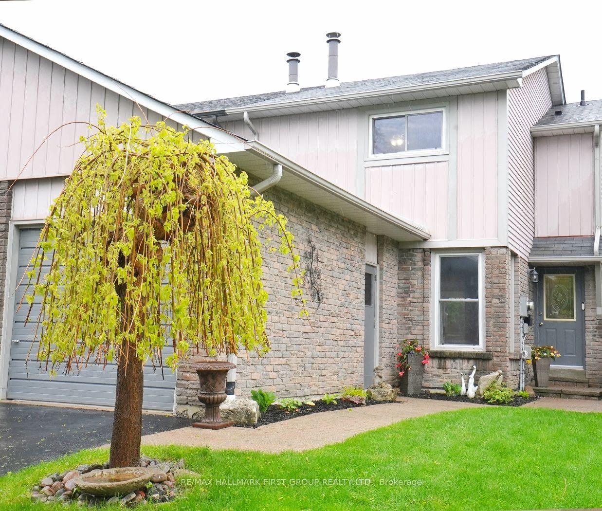 1286 Northmount Street Property Photo 1