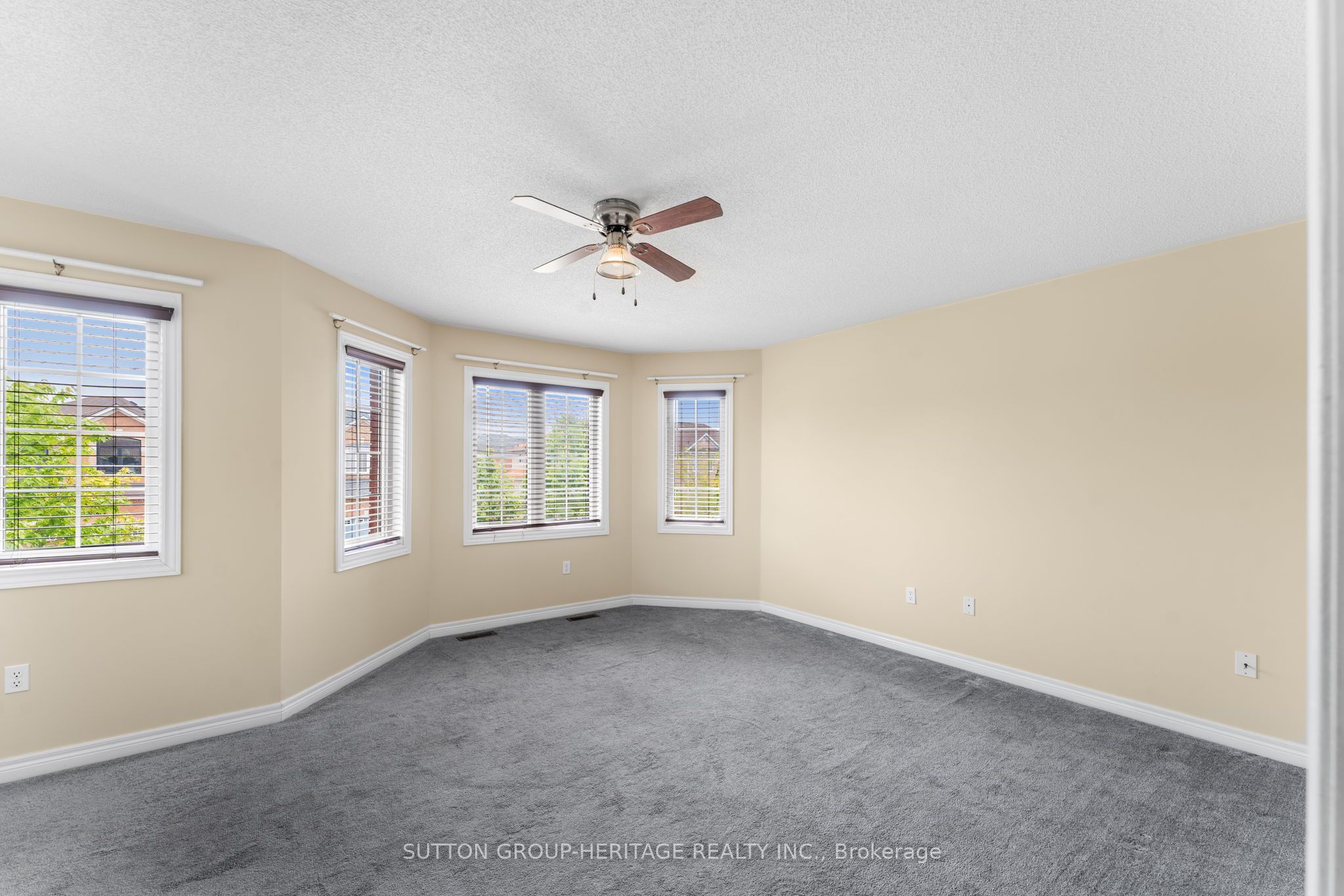34 Ball Crescent Property Photo 24
