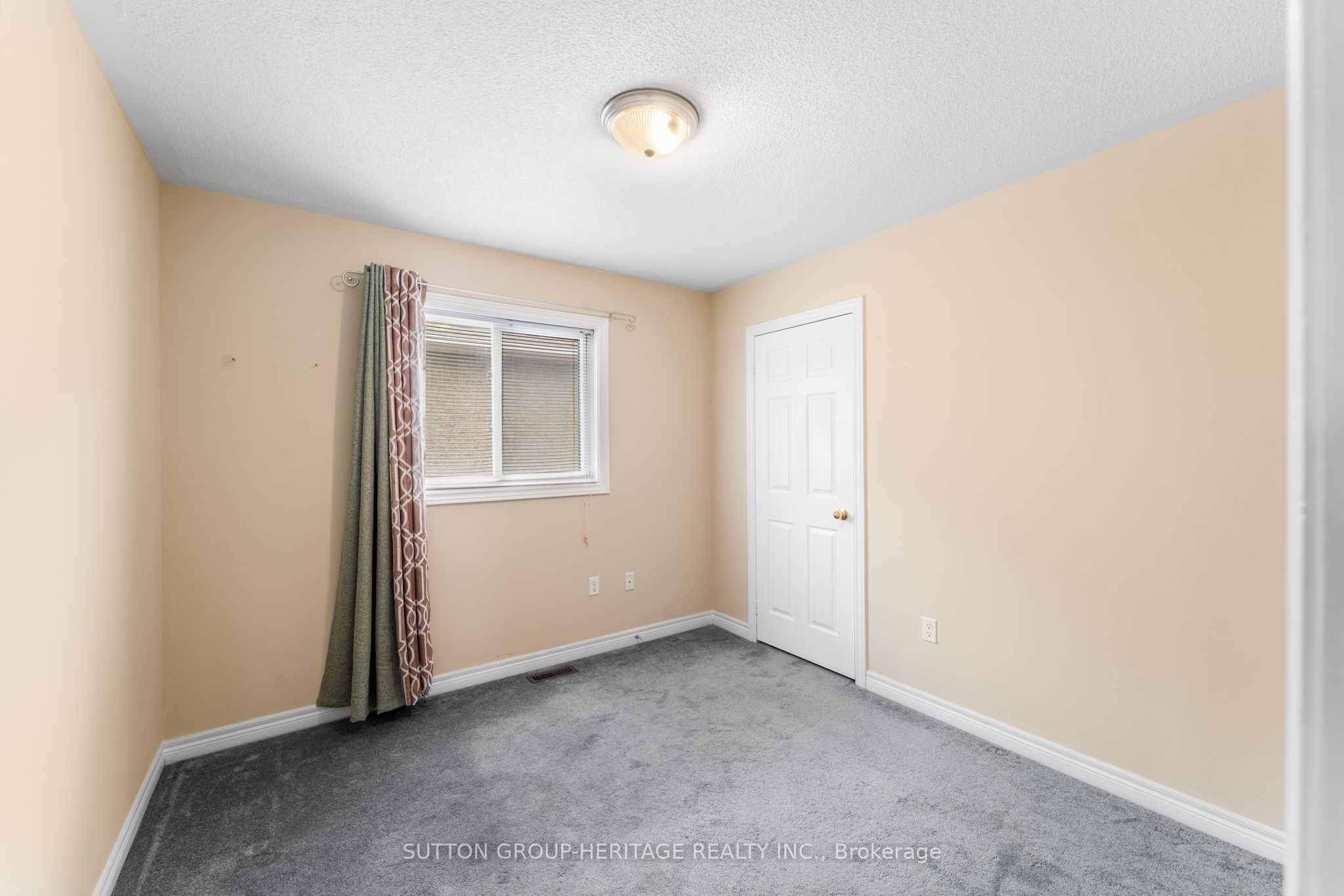 34 Ball Crescent Property Photo 27