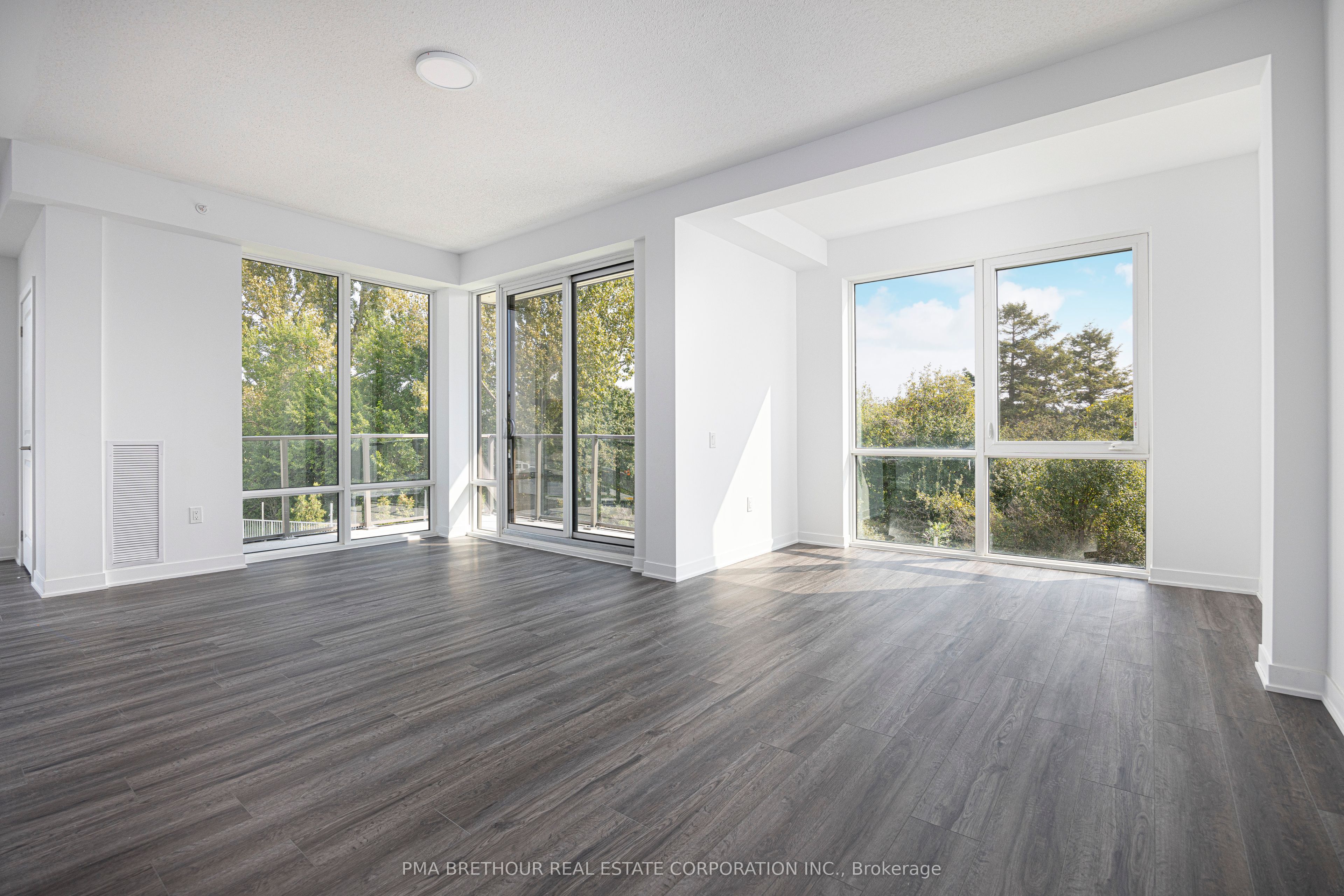 385 Arctic Red Drive 223 Property Photo 5