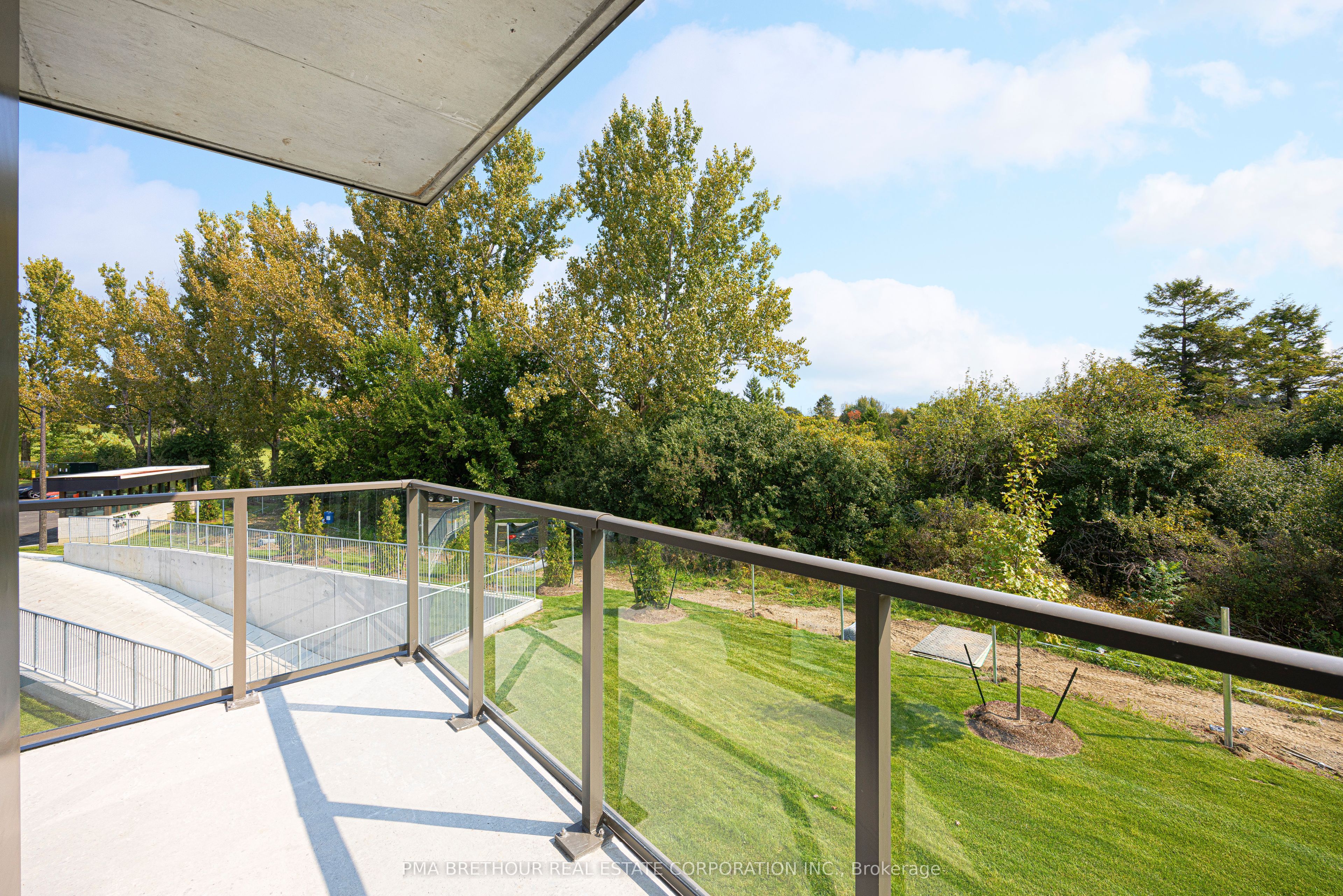 385 Arctic Red Drive 223 Property Photo 8