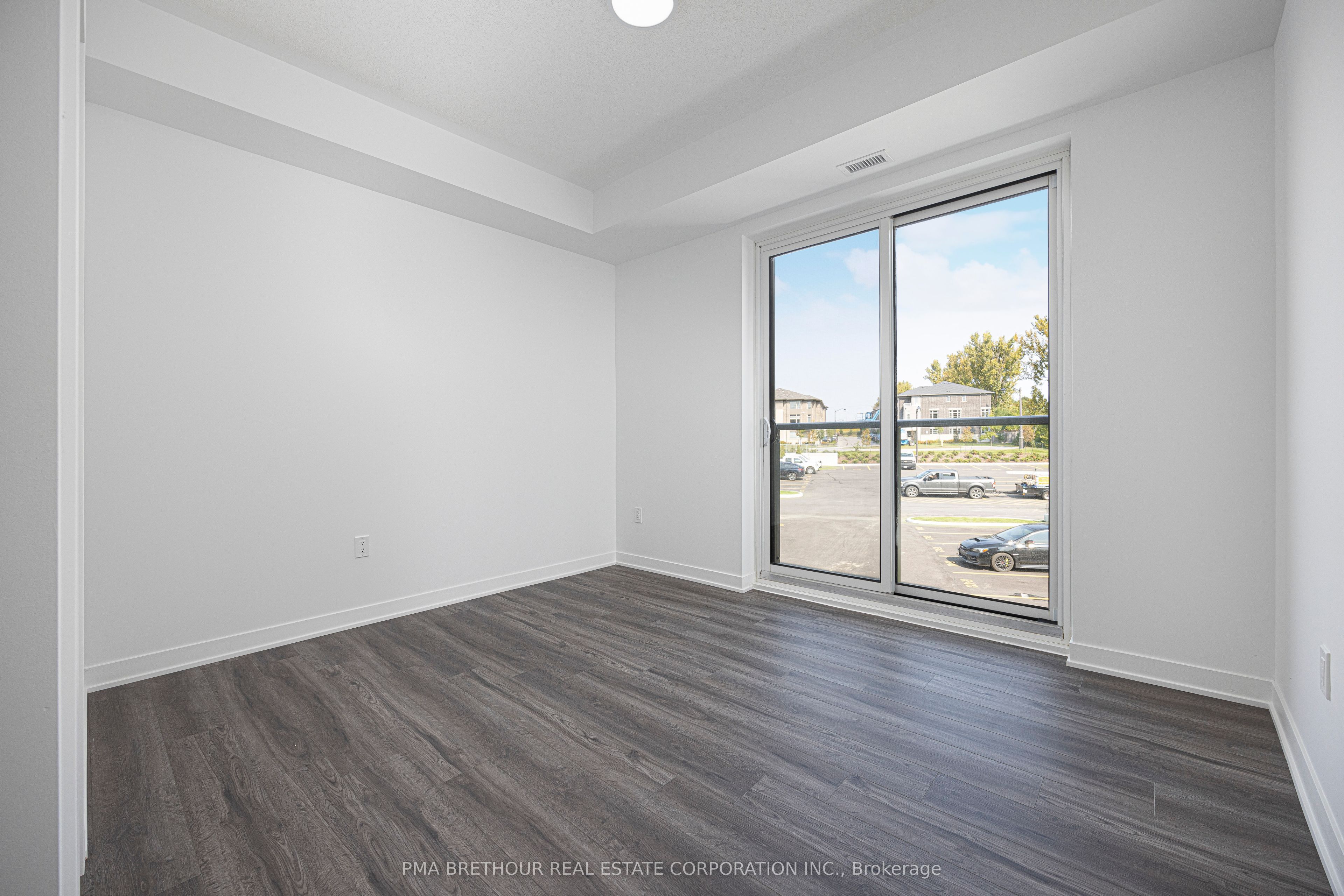 385 Arctic Red Drive 223 Property Photo 10