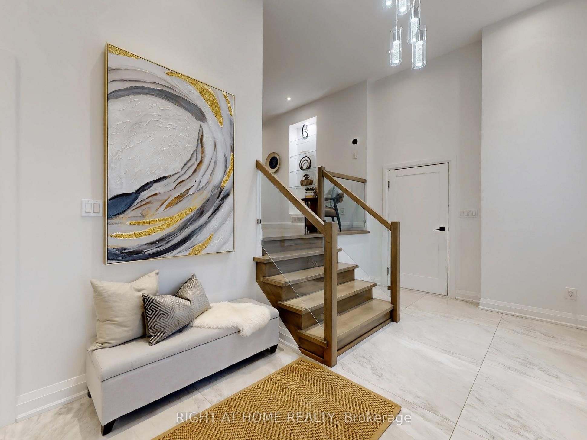 475 Donlands Avenue Property Photo 3