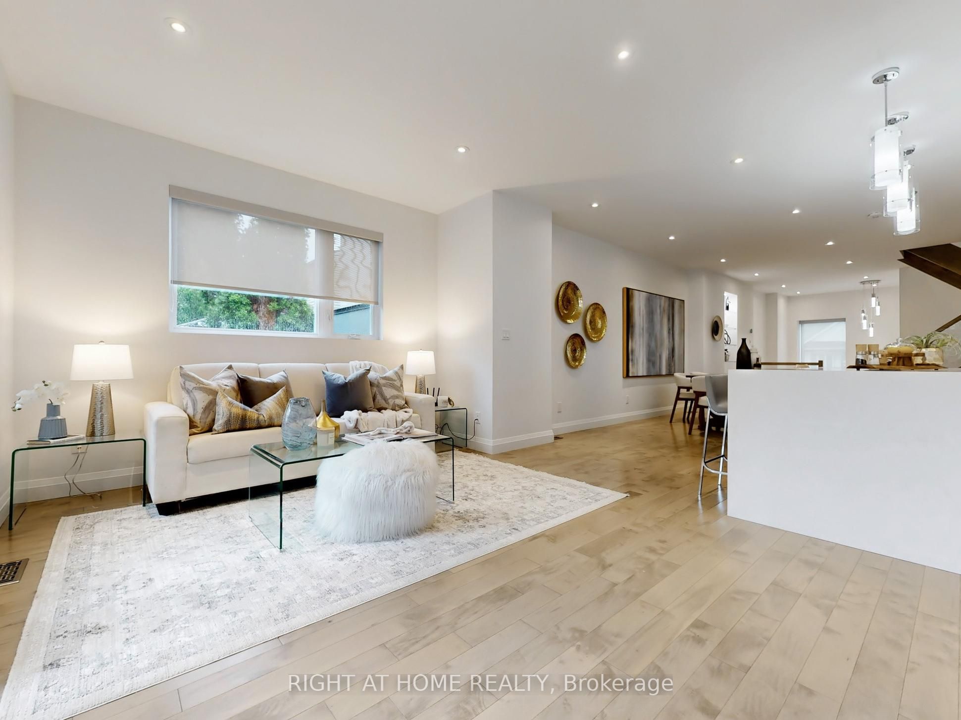 475 Donlands Avenue Property Photo 12