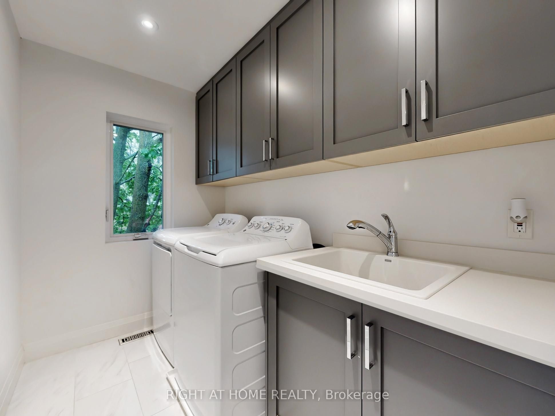 475 Donlands Avenue Property Photo 21