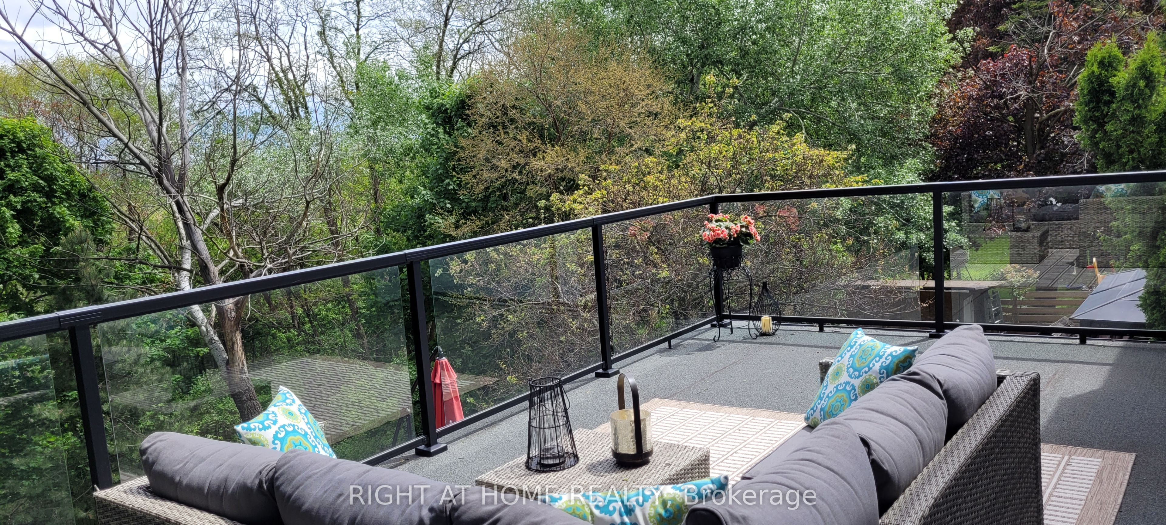 475 Donlands Avenue Property Photo 28