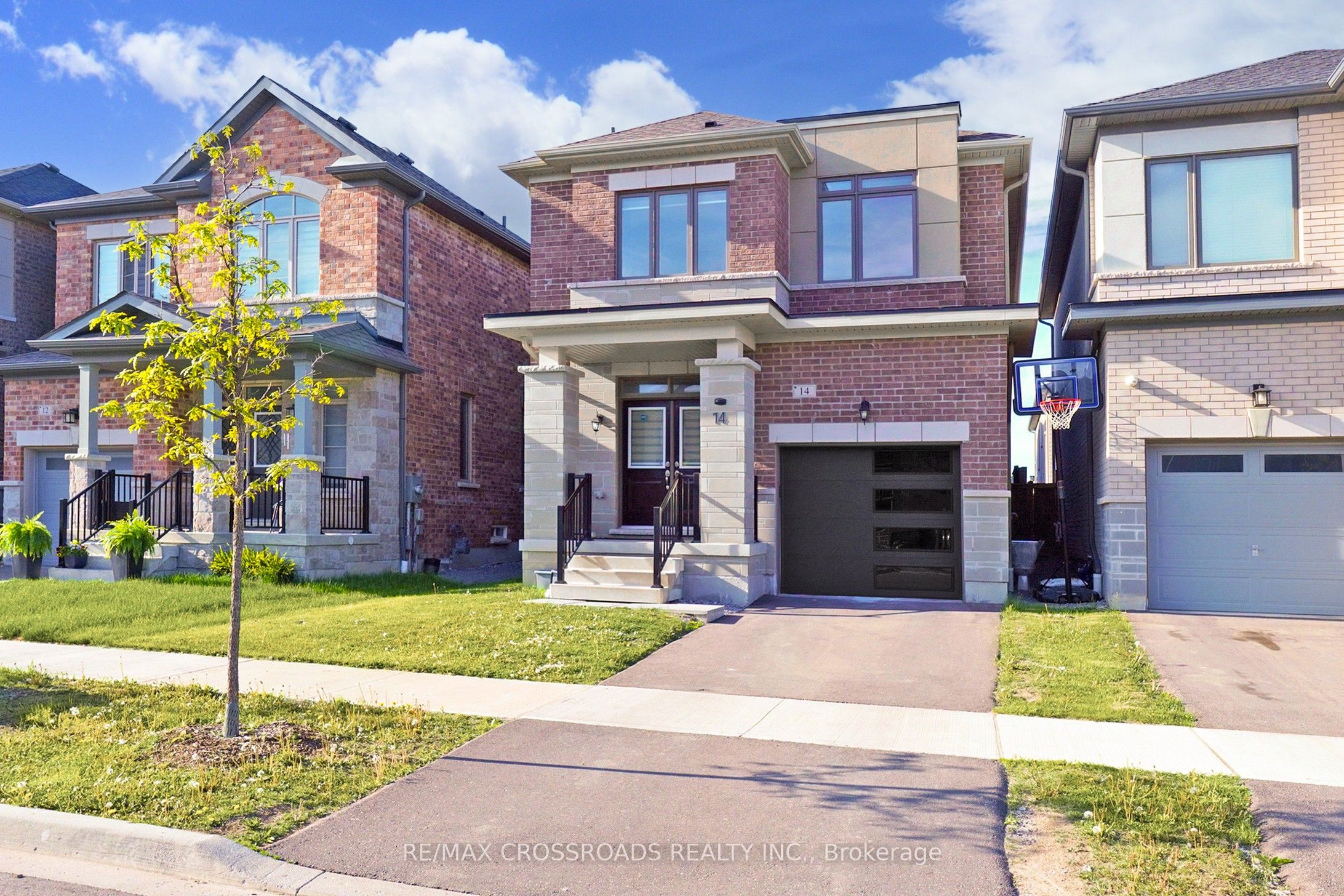 14 Ogston Crescent Property Photo 1