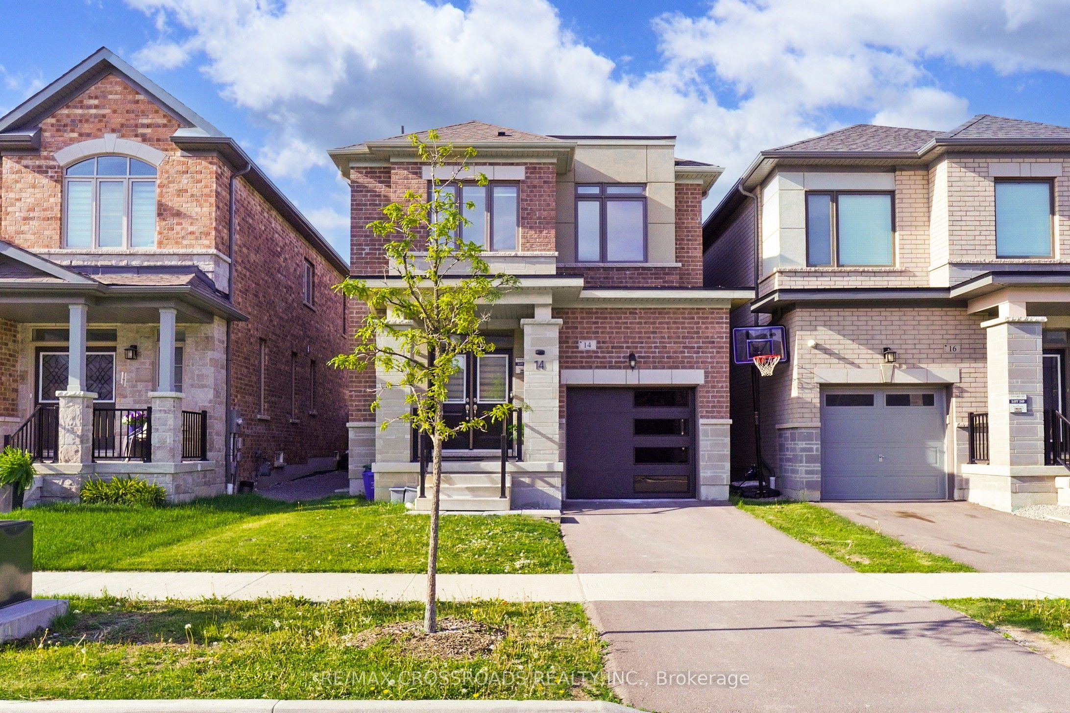 14 Ogston Crescent Property Photo 3