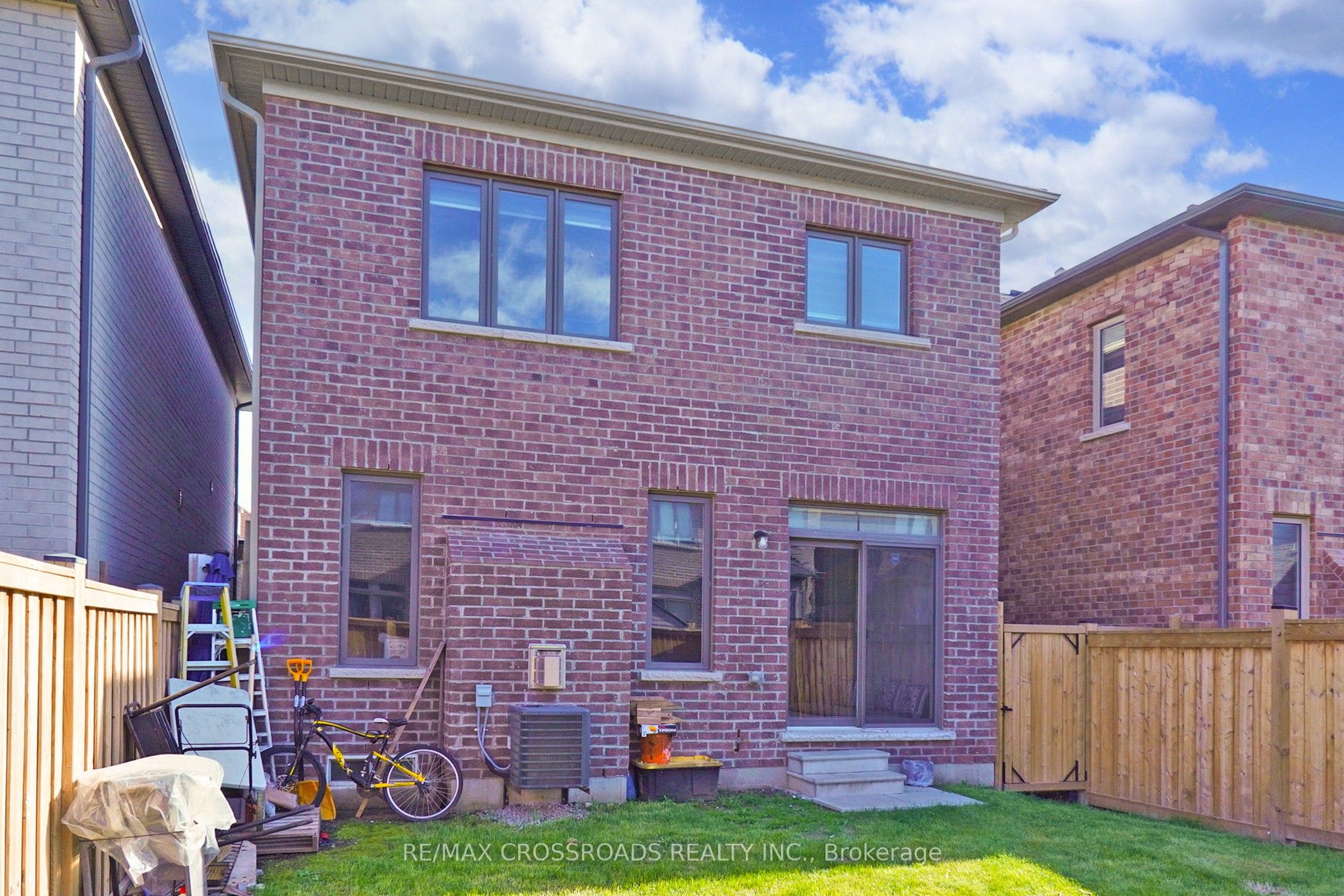 14 Ogston Crescent Property Photo 46