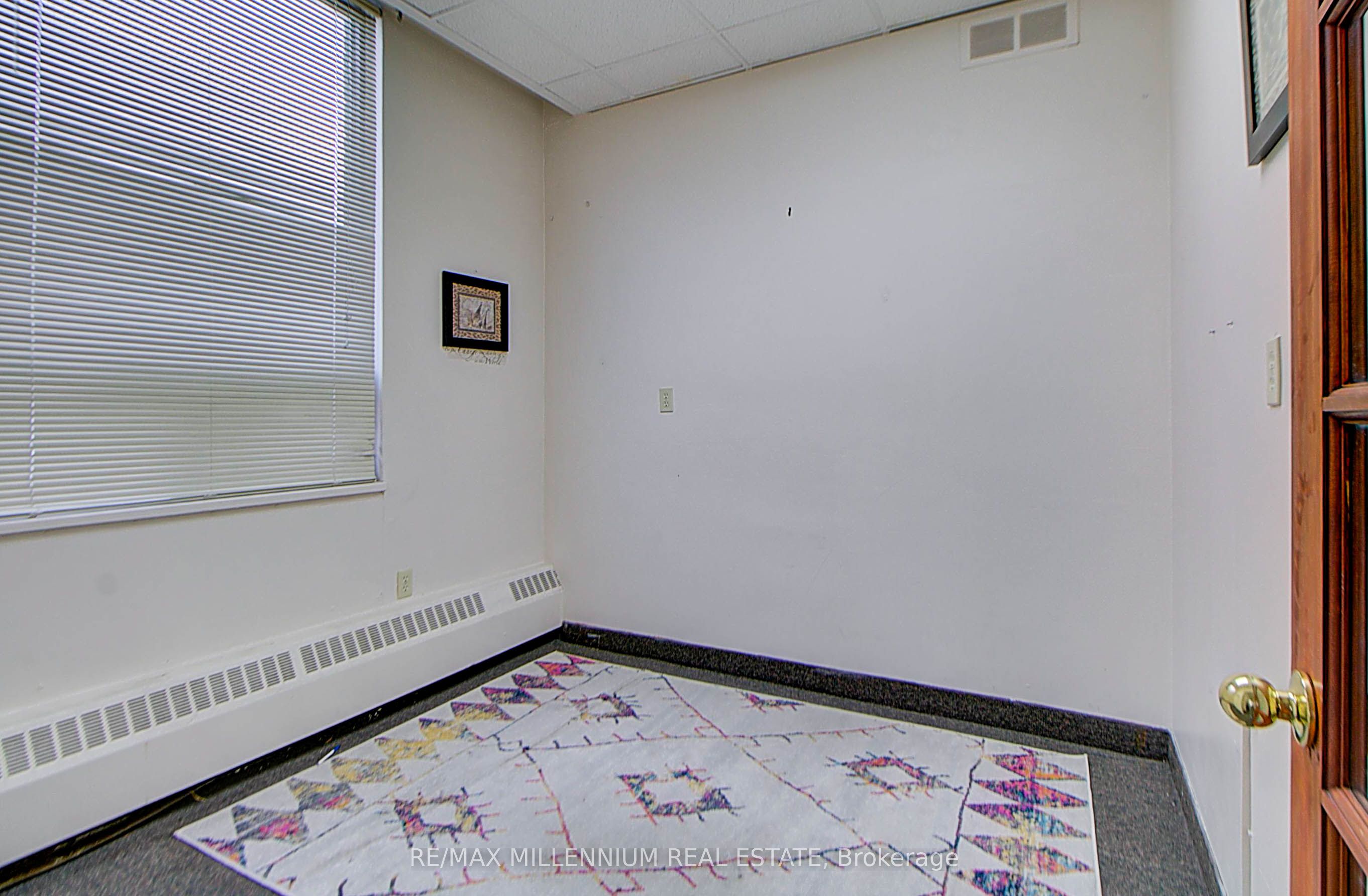 101 Dundas Street 302 Property Photo 8